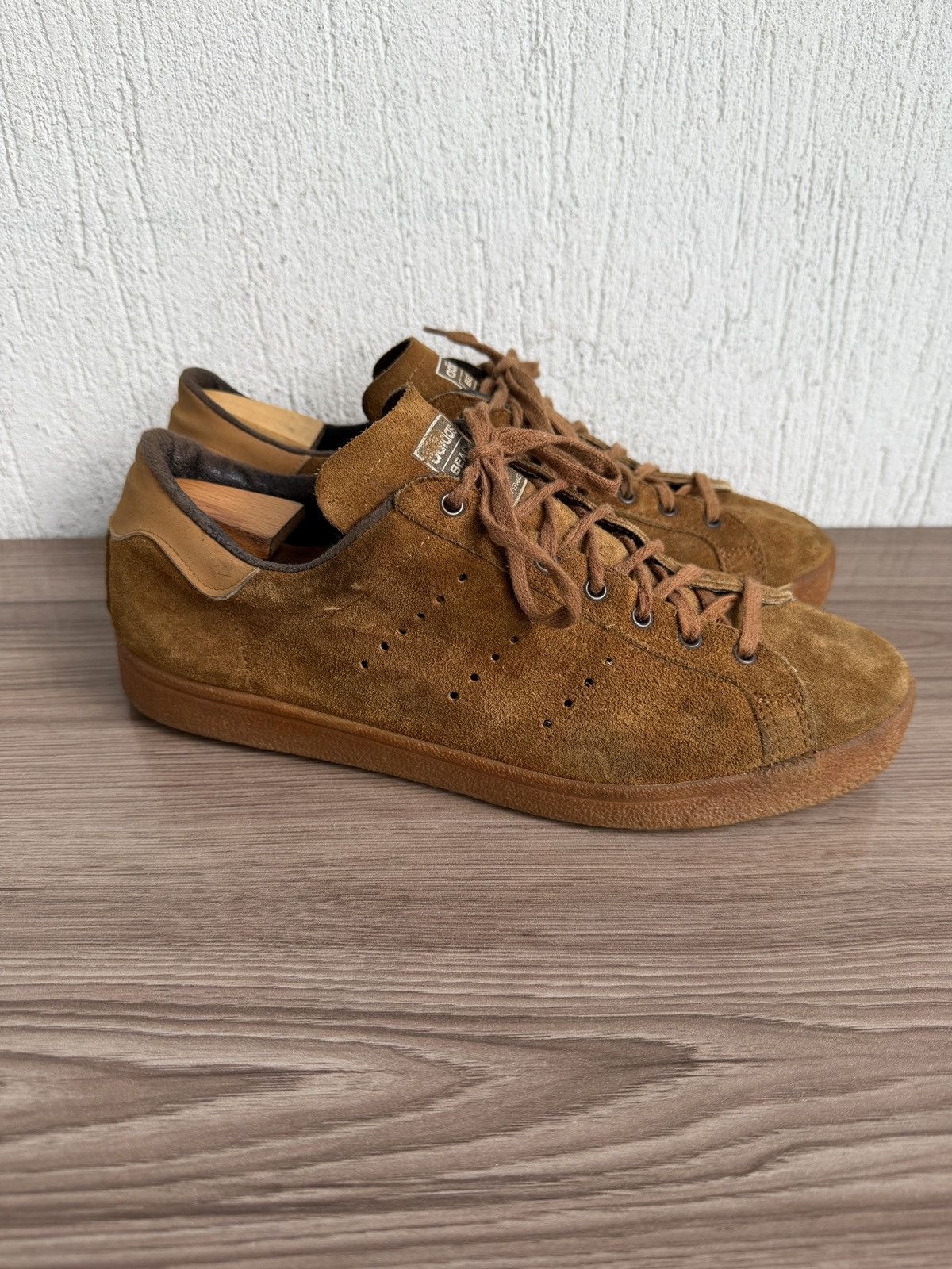 Adidas 1974 Adidas beach suede sneaker Size US 10 / EU 43 - 1 Thumbnail