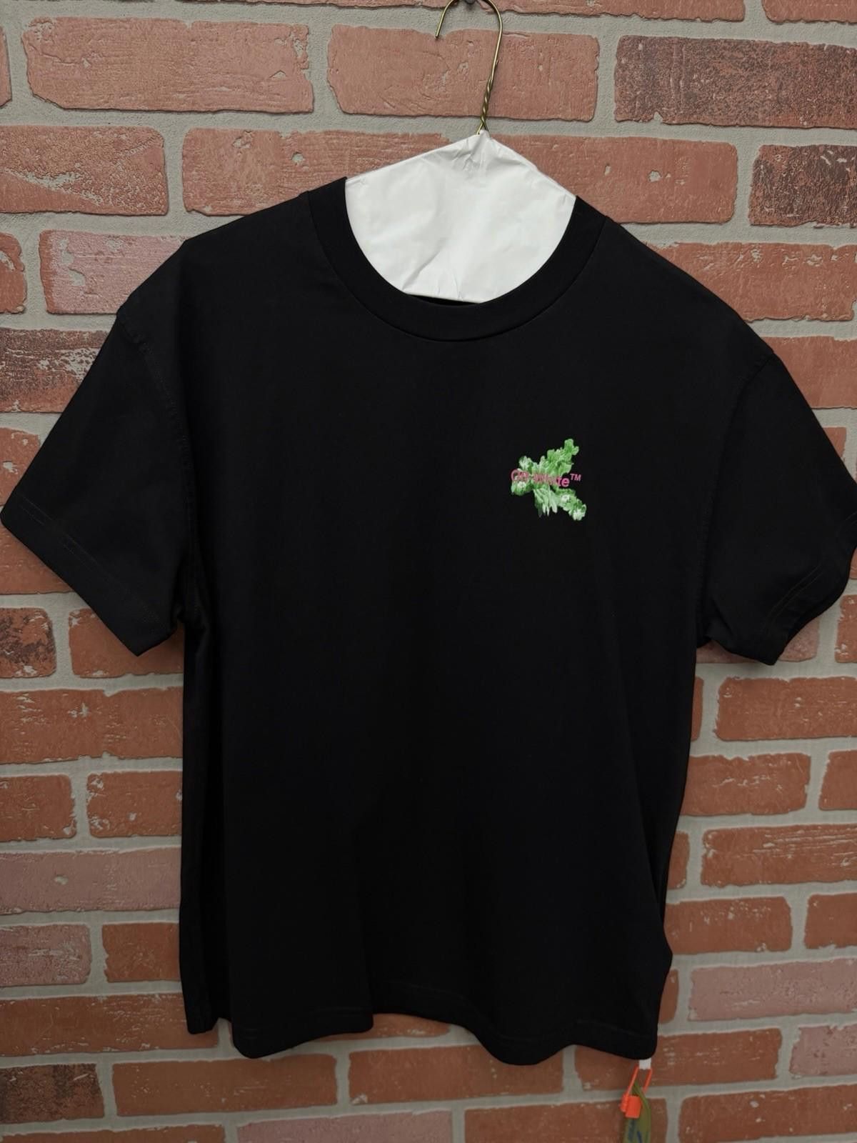 Off-White Off-White 'Colorful Back Logo' Black/Pink T-Shirt (USED) XS Size US XS / EU 42 / 0 - 1 Thumbnail