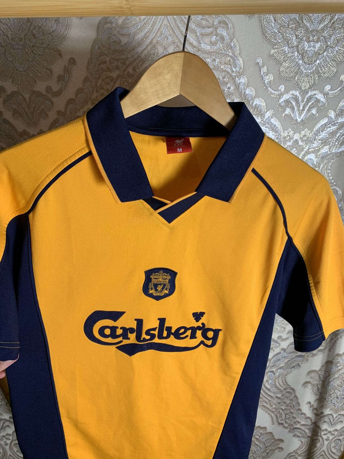 Vintage VERY RARE FC LIVERPOOL ENGLAND SOCCER JERSEY RETRO Y2K 90s Size US M / EU 48-50 / 2 - 2 Thumbnail
