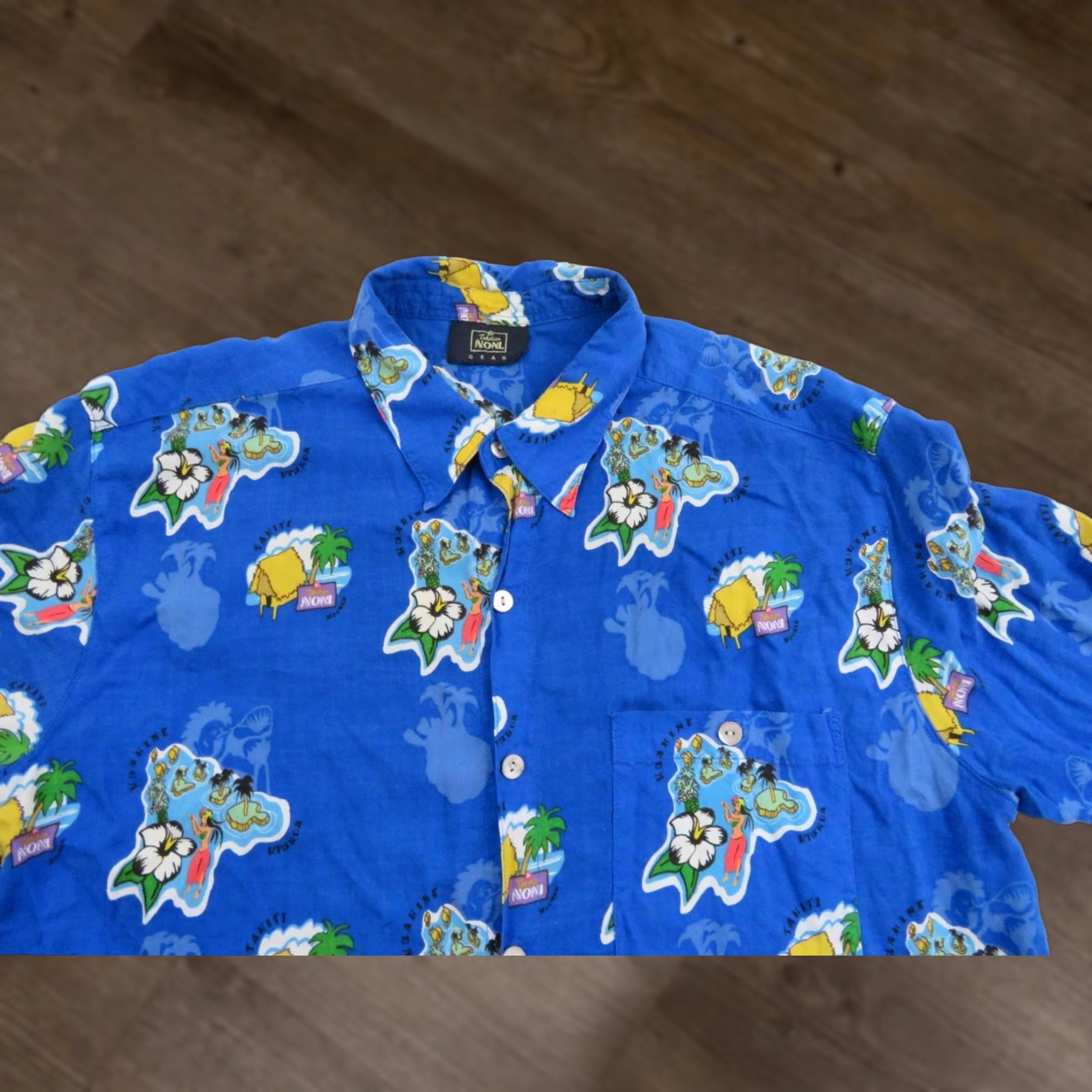 Vintage VINTAGE Tahitian Noni Hawaiian Shirt Mens L Camp Aloha Button Down Rayon Blue 70s 80s Summer Maui Noni Graphic Print Shirt Mens Size US L / EU 52-54 / 3 - 1 Thumbnail