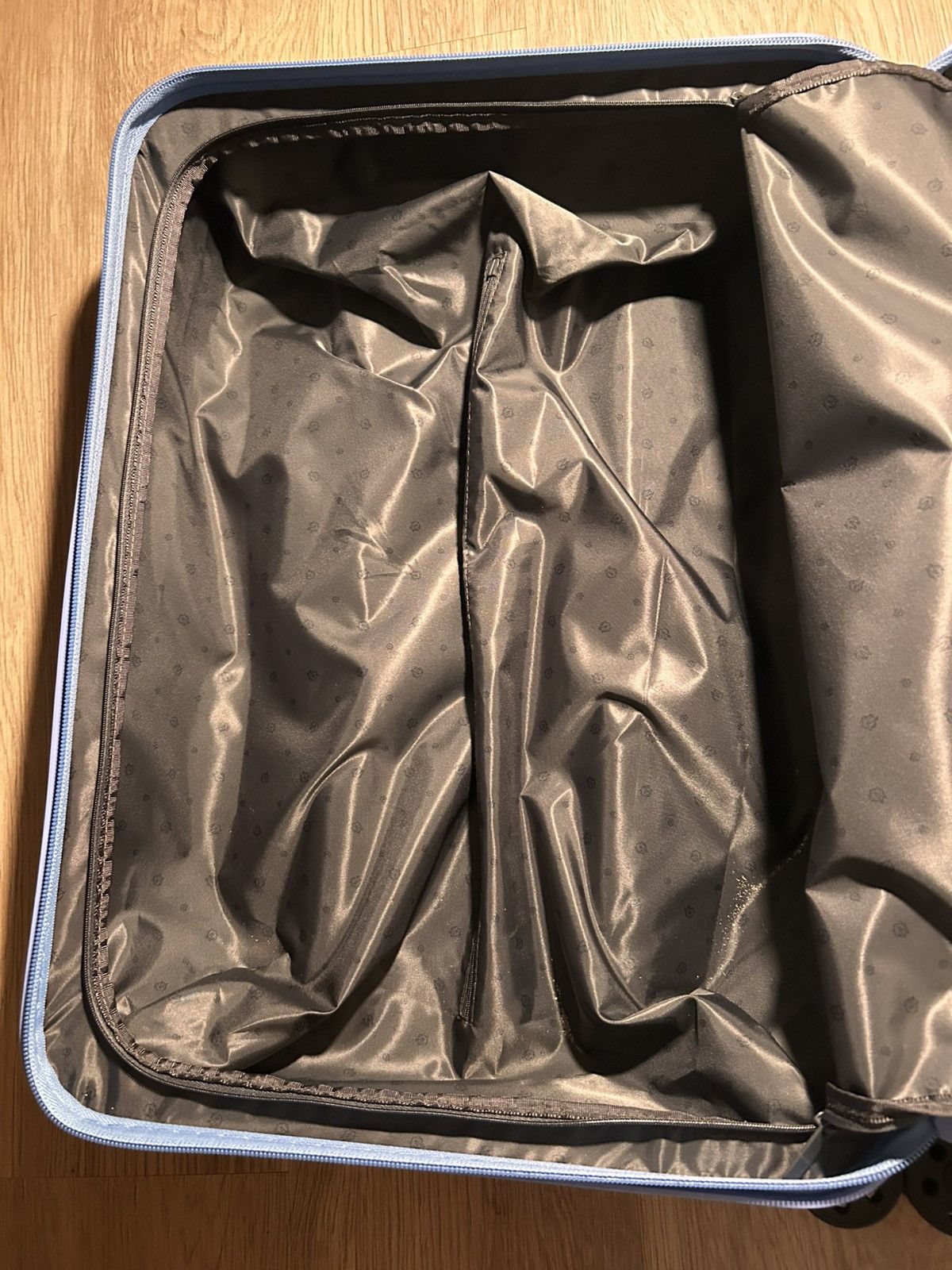 Rimowa Rimowa carry on case MED Size ONE SIZE - 11 Thumbnail