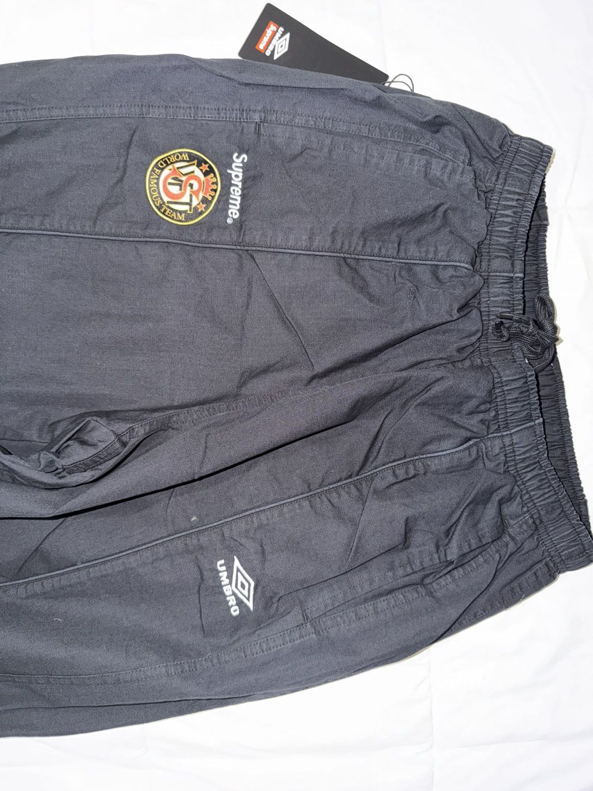 Supreme × Umbro Supreme Umbro ripstop Track Pants (SS26) Black Medium Size US 31 - 7 Thumbnail