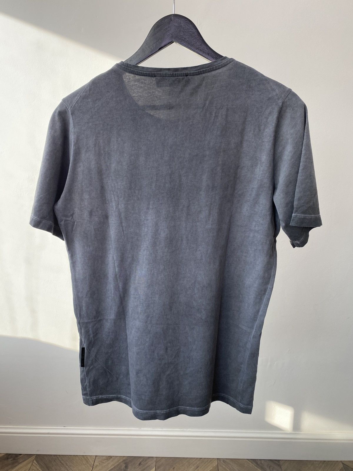 Diesel Vintage Diesel Black Gold Striped Scarab T Shirt Size US M / EU 48-50 / 2 - 9 Thumbnail