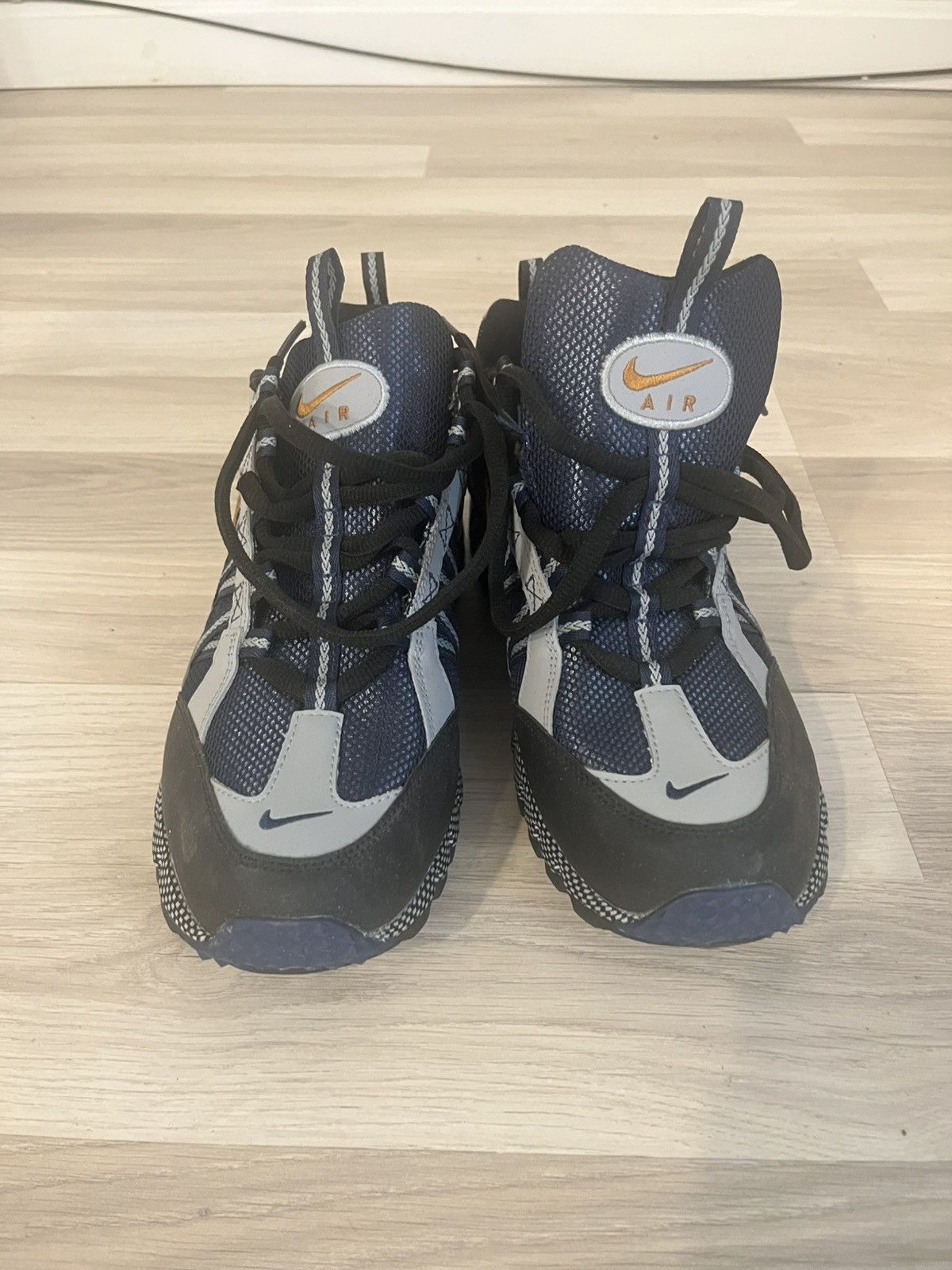 Nike ACG Nike air Humara size 10.5 Size US 10.5 / EU 43-44 - 1 Thumbnail