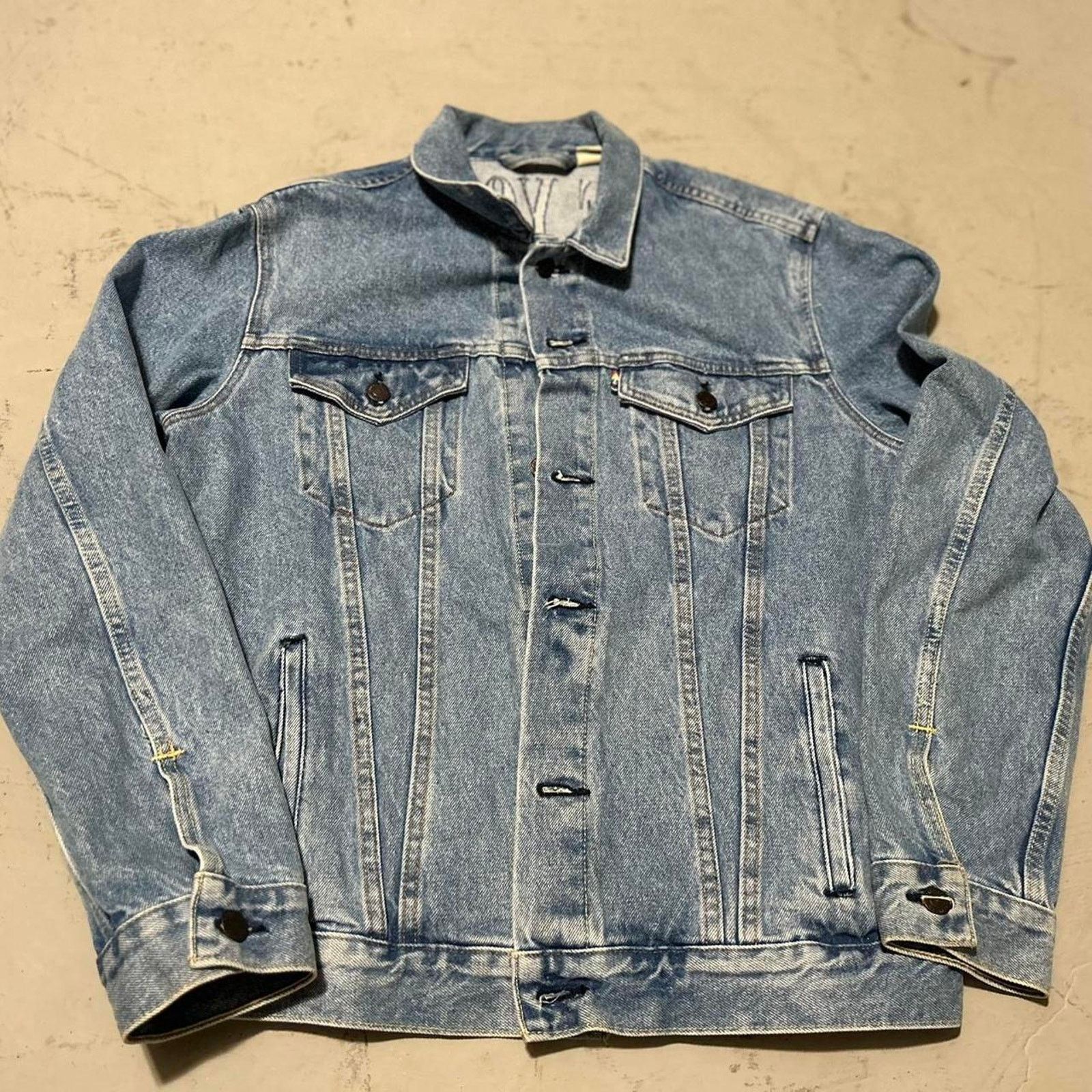 Levi's Levi's Rainbow Gay Pride Denim Trucker Jacket Use Your Voice Size US L / EU 52-54 / 3 - 2 Thumbnail