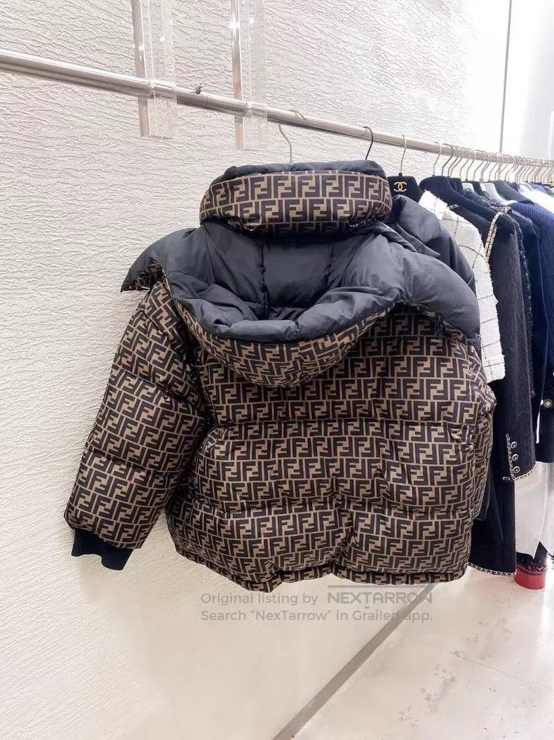 Fendi Fendi Monogram Logo Puffer Jacket Size M / US 6-8 / IT 42-44 - 4 Thumbnail