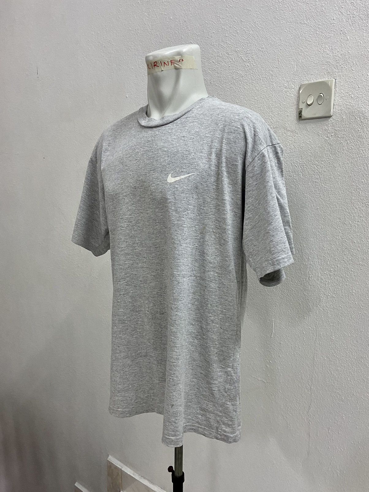 Nike × Vintage VINTAGE Y2K NIKE TEE Size US M / EU 48-50 / 2 - 5 Thumbnail