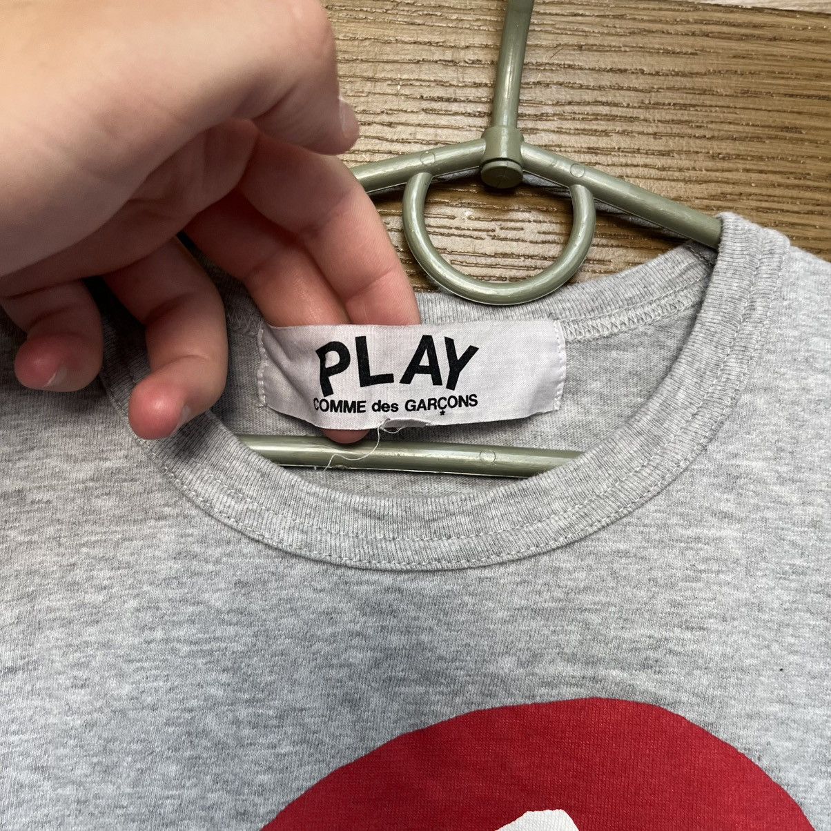 Comme des Garcons Comme Des Garcons Play CDG Big Logo T-Shirt Tee Size US M / EU 48-50 / 2 - 5 Thumbnail