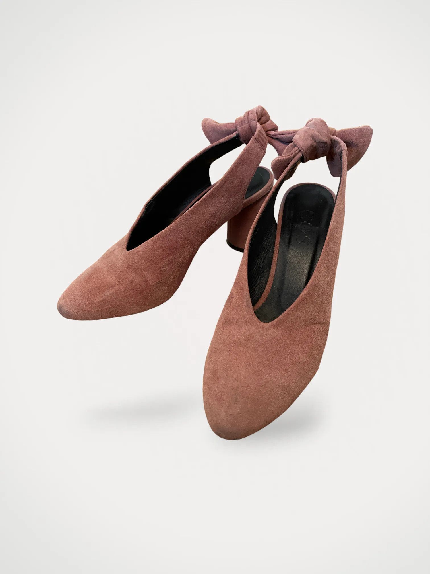 Cos Cos Heels Size US 7 / IT 37 - 1 Thumbnail