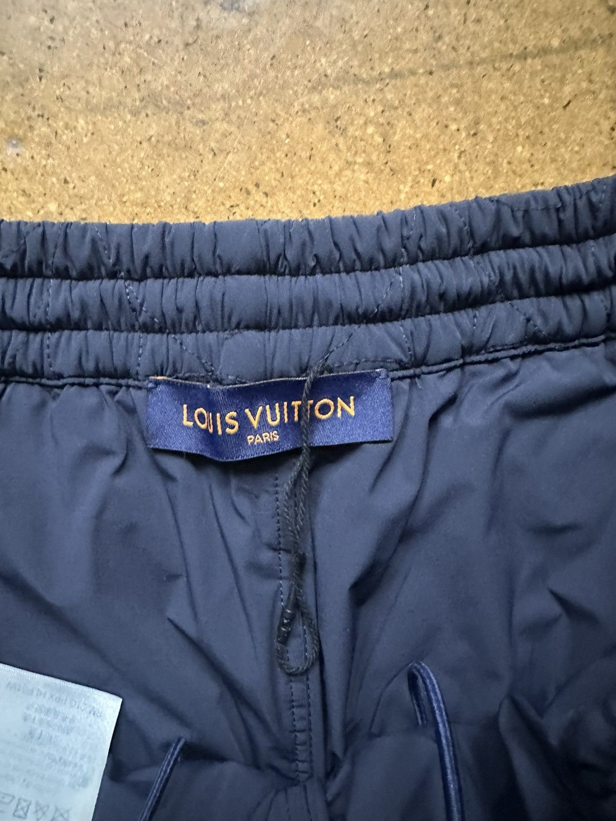 Louis Vuitton Louis Vuitton Sporty Monogram Pants Size US 32 / EU 48 - 8 Thumbnail