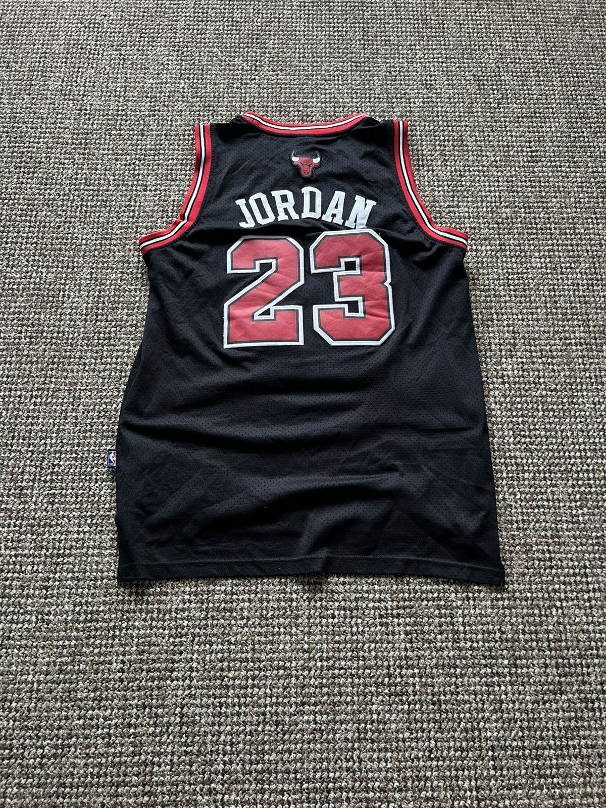 NBA Vintage Nike Chicago Bulls Jersey #23 Jordan NBA Tank Top Size US M / EU 48-50 / 2 - 4 Thumbnail