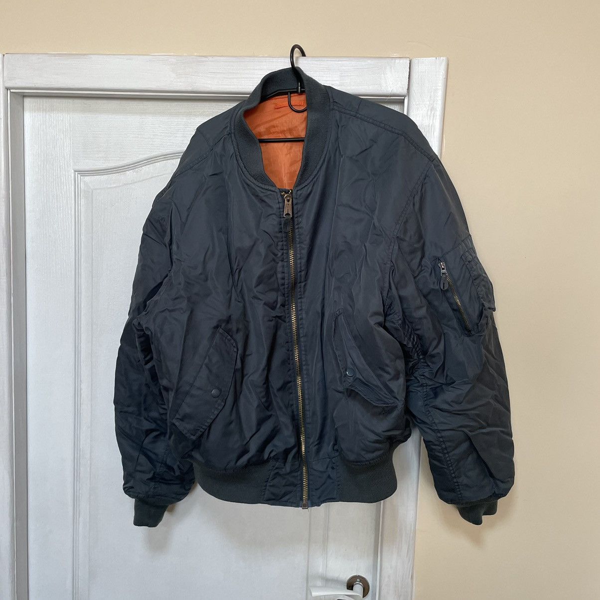CRAZY ARCHIVE BOMBER JACKET MA1 90s avia pilot rap old schoo