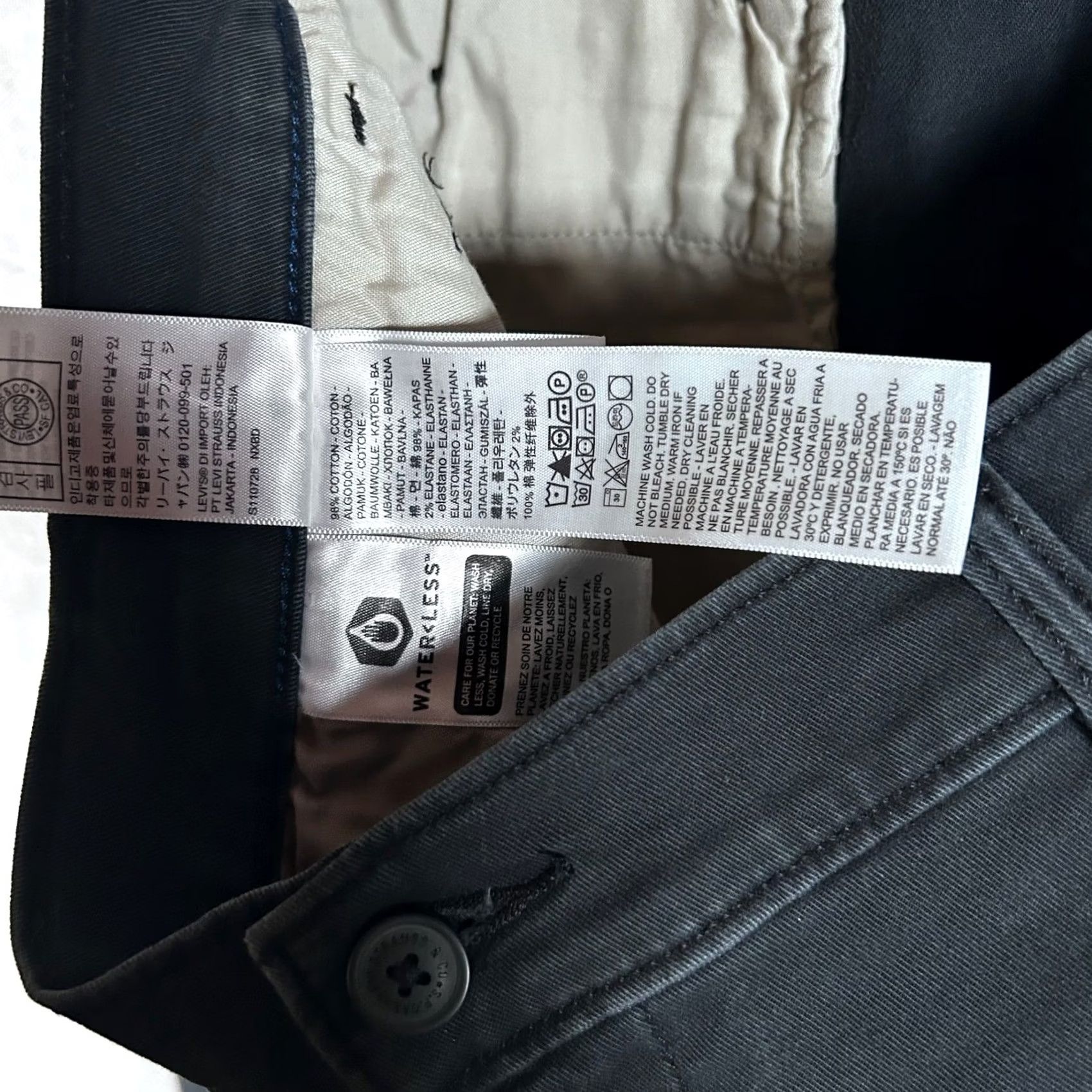 Levi's Levi's XX Chino Standard Taper Pants Black 36 Waist 32 Inseam Mens Regular Fit 5-Pocket Denim Cotton Blend Tapered Front Flat Button Zip Vintage: No Size US 36 / EU 52 - 5 Thumbnail