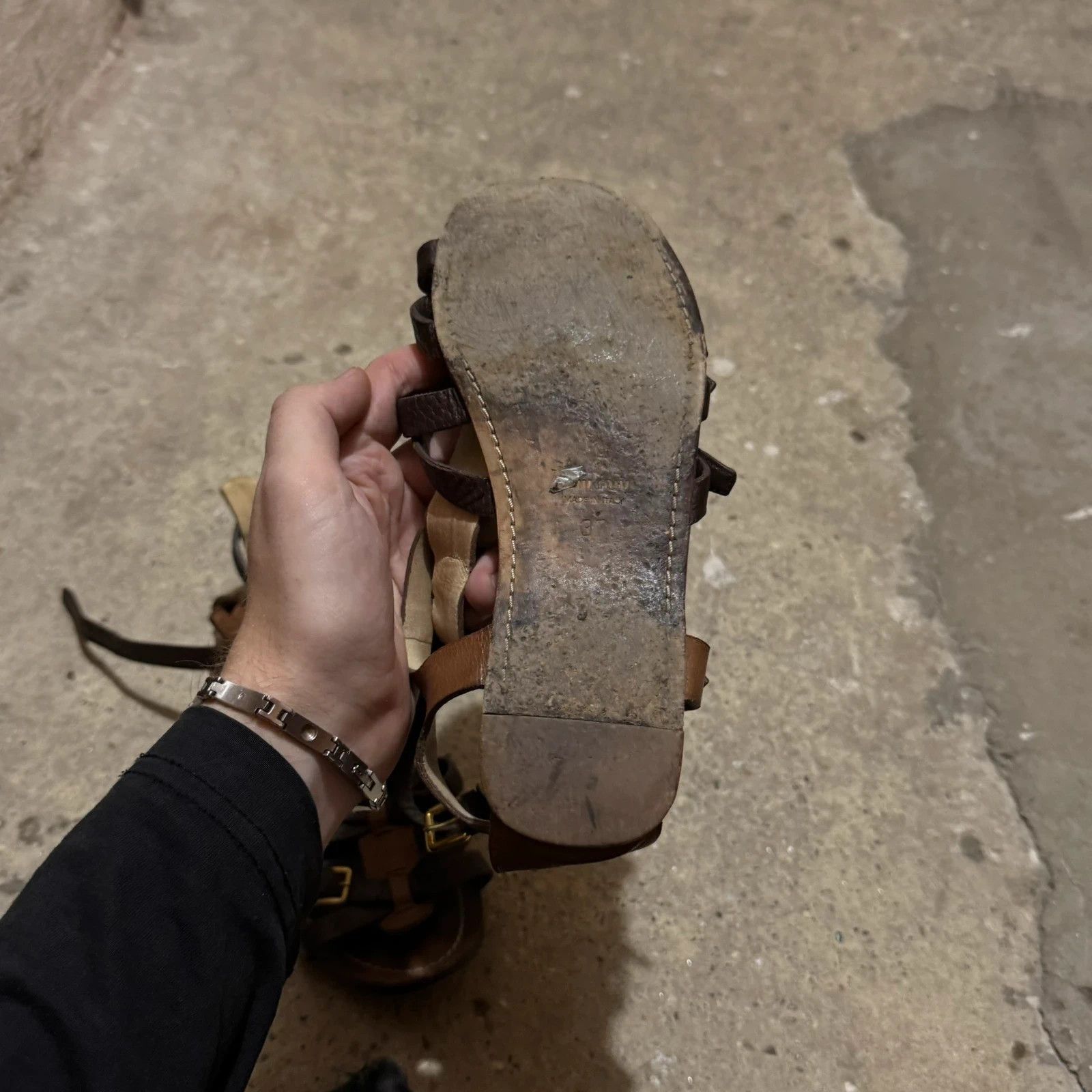 Miu Miu Miu miu ancient style sandals Size US 7 / IT 37 - 6 Thumbnail