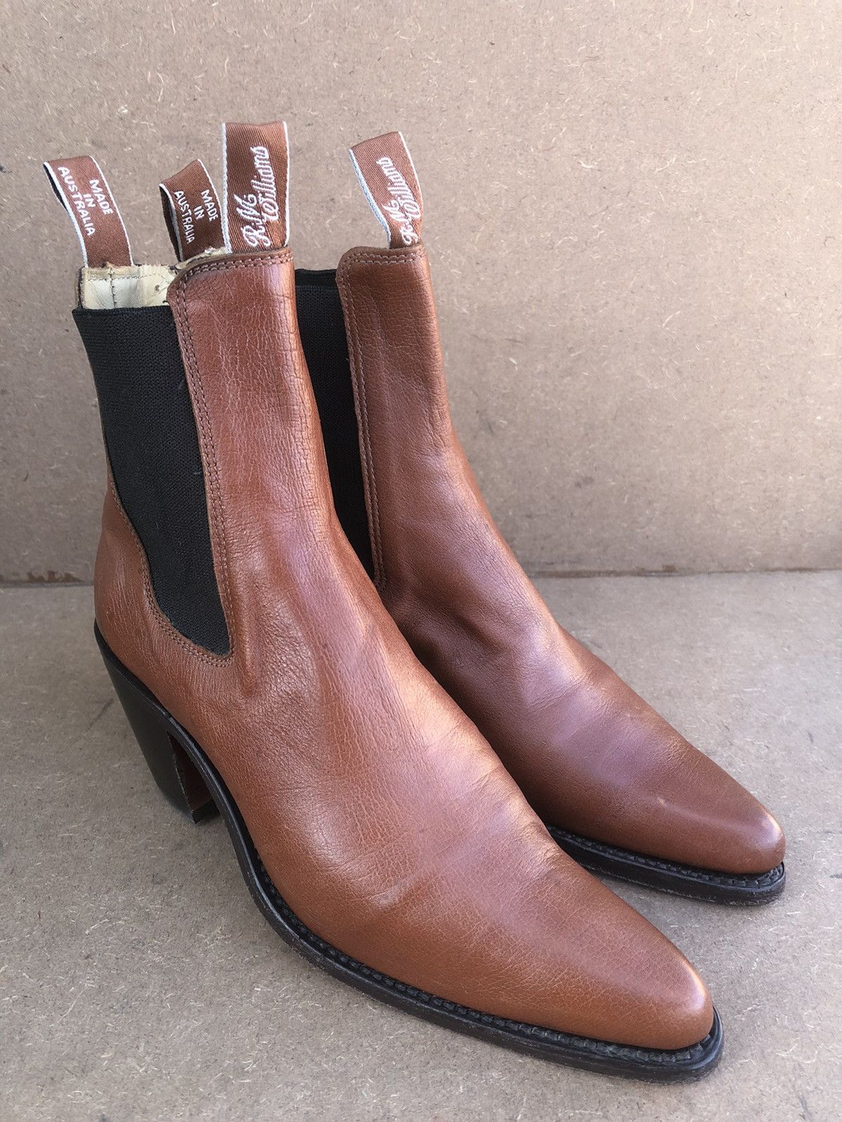 R.M. Williams R.M William’s Brown Leather Women’s Chelsea Boot Size 7 Size US 9.5 / IT 39.5 - 1 Thumbnail