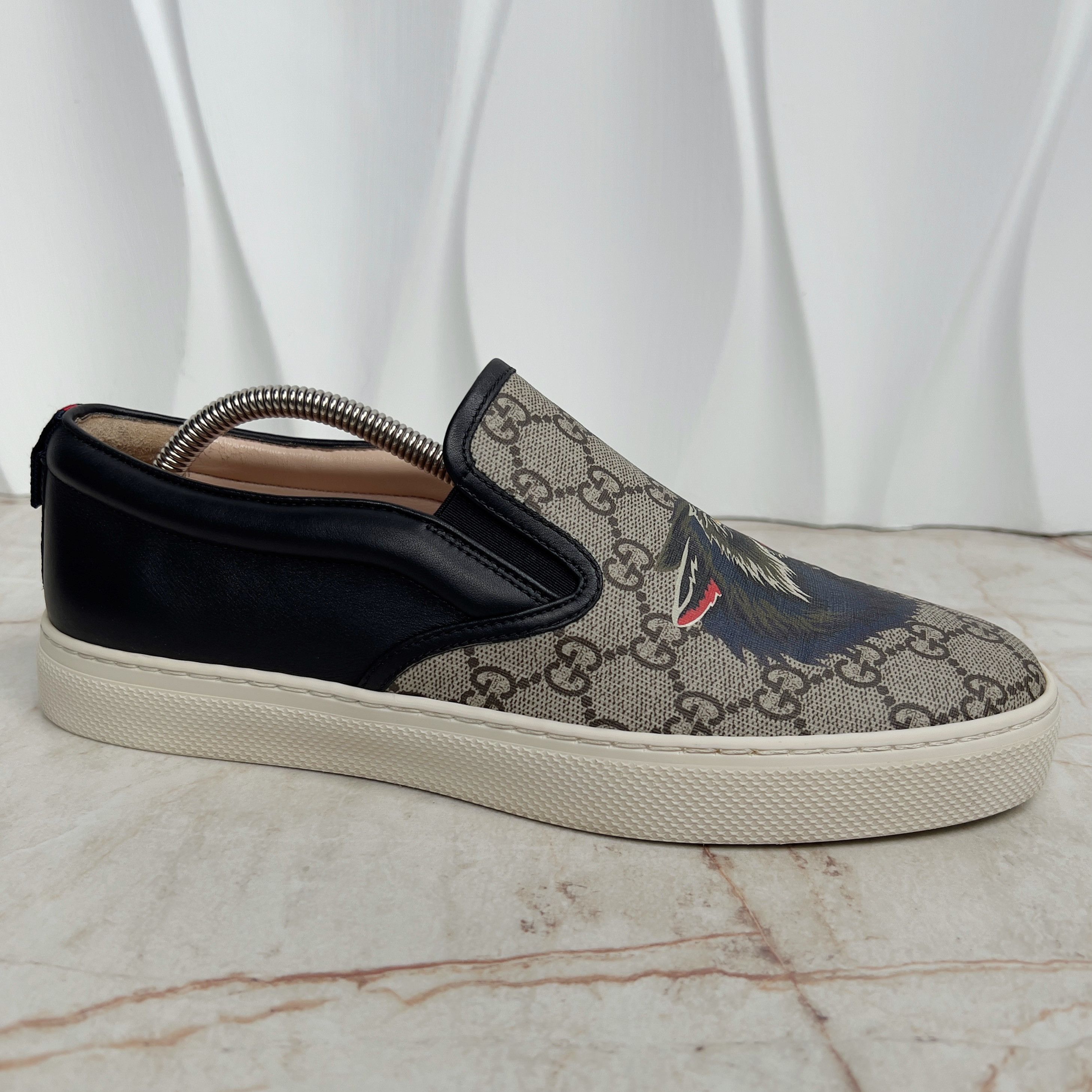 Gucci Gucci Dublin Tian GG Supreme Slip-On Sneakers | Grailed display picture 2