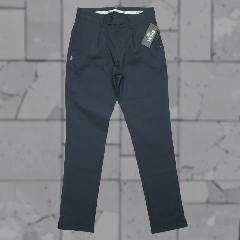 Rhone Rhone Pants Mens 28 Golf Tour Trouser True Navy Size 28x32 Classic Fit Performance Size US 29 - 1 Thumbnail