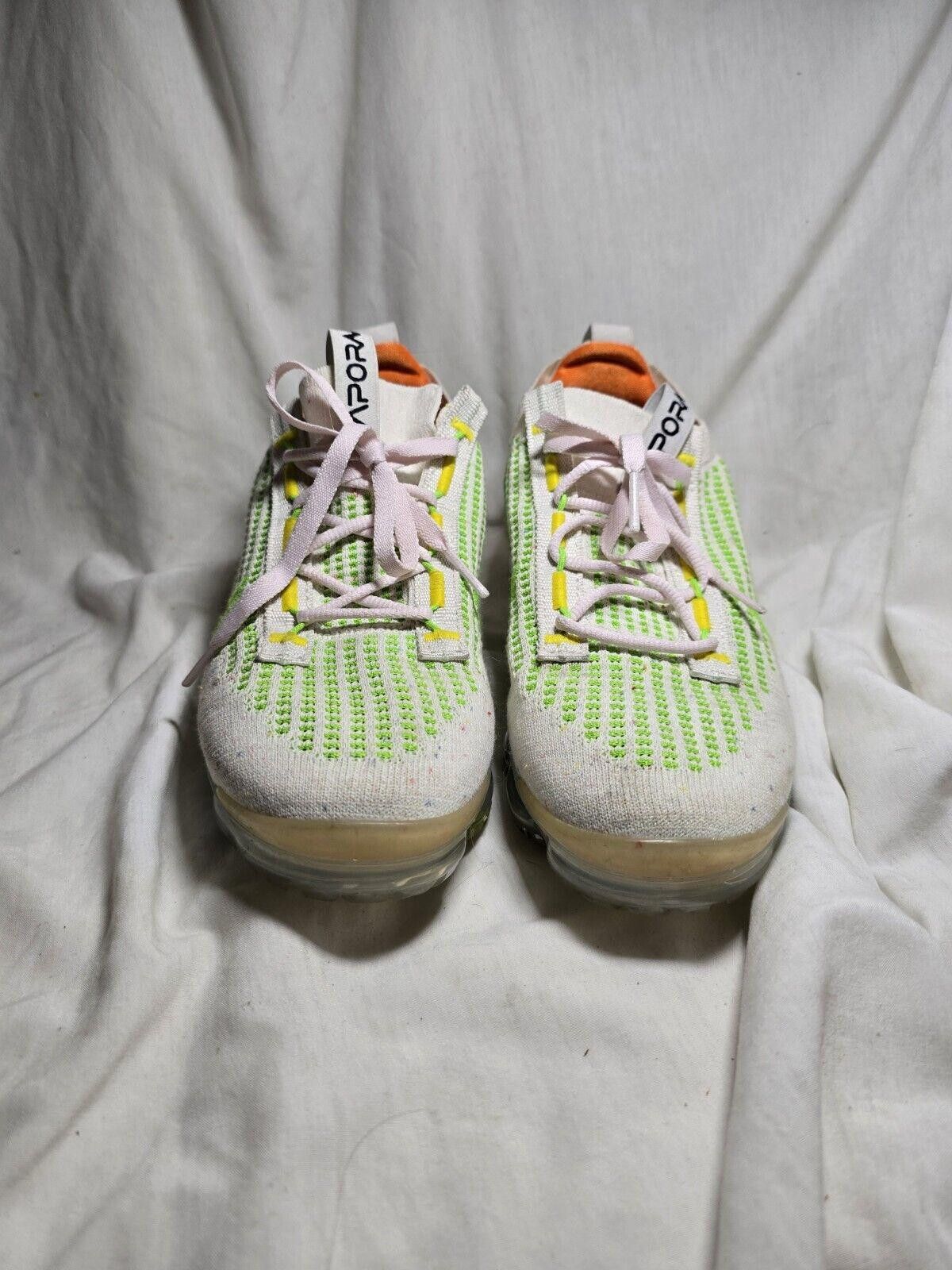 Nike Nike Air Vapormax Flyknit 2021 Womens Shoe FD0871-100 Sz 7.5 Size US 7.5 / IT 37.5 - 2 Thumbnail