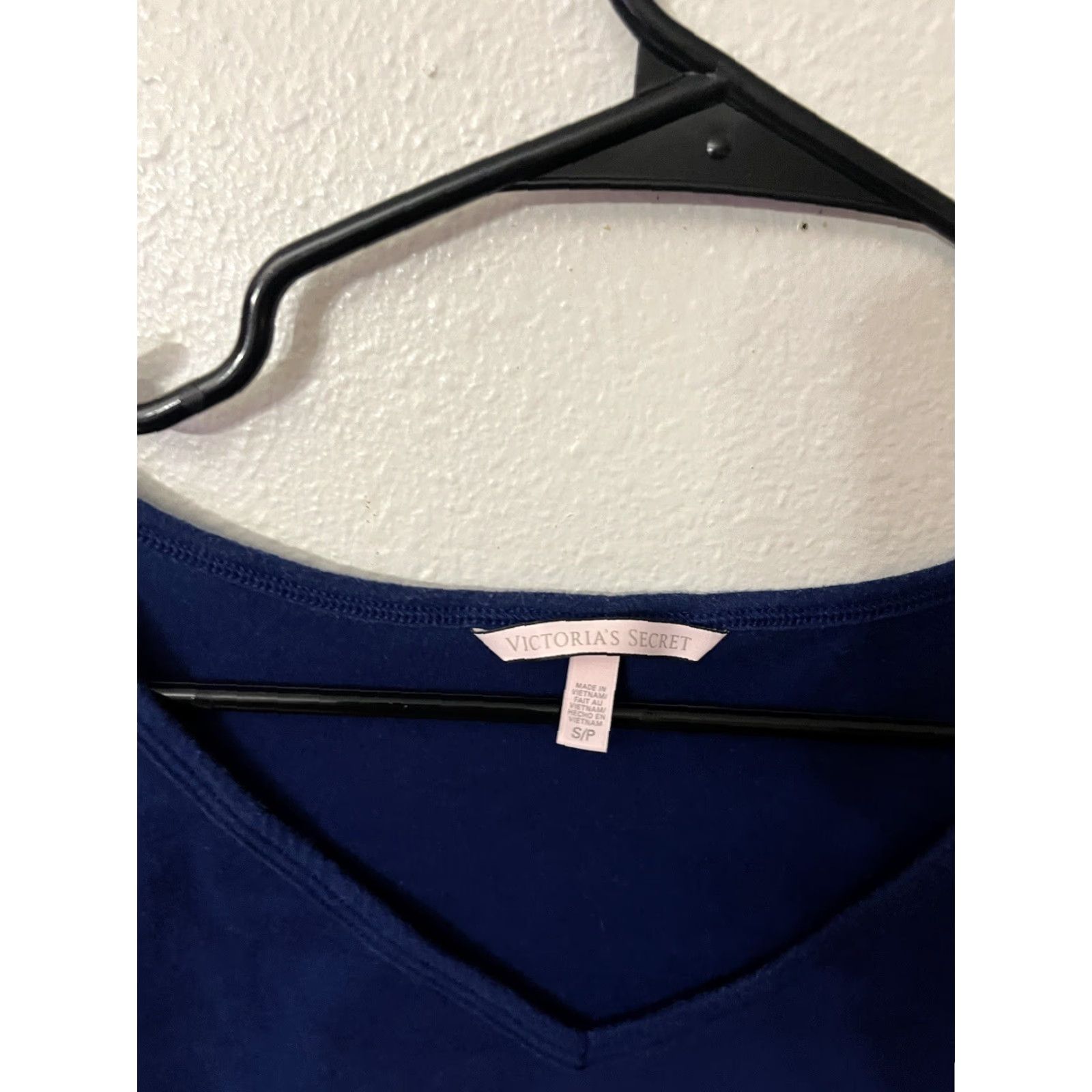 Victoria's Secret Victoria's Secret Victoria's Secret Top Womens Small Lounge Shirt 3/4 Sleeve Blue Size S / US 4 / IT 40 - 2 Thumbnail