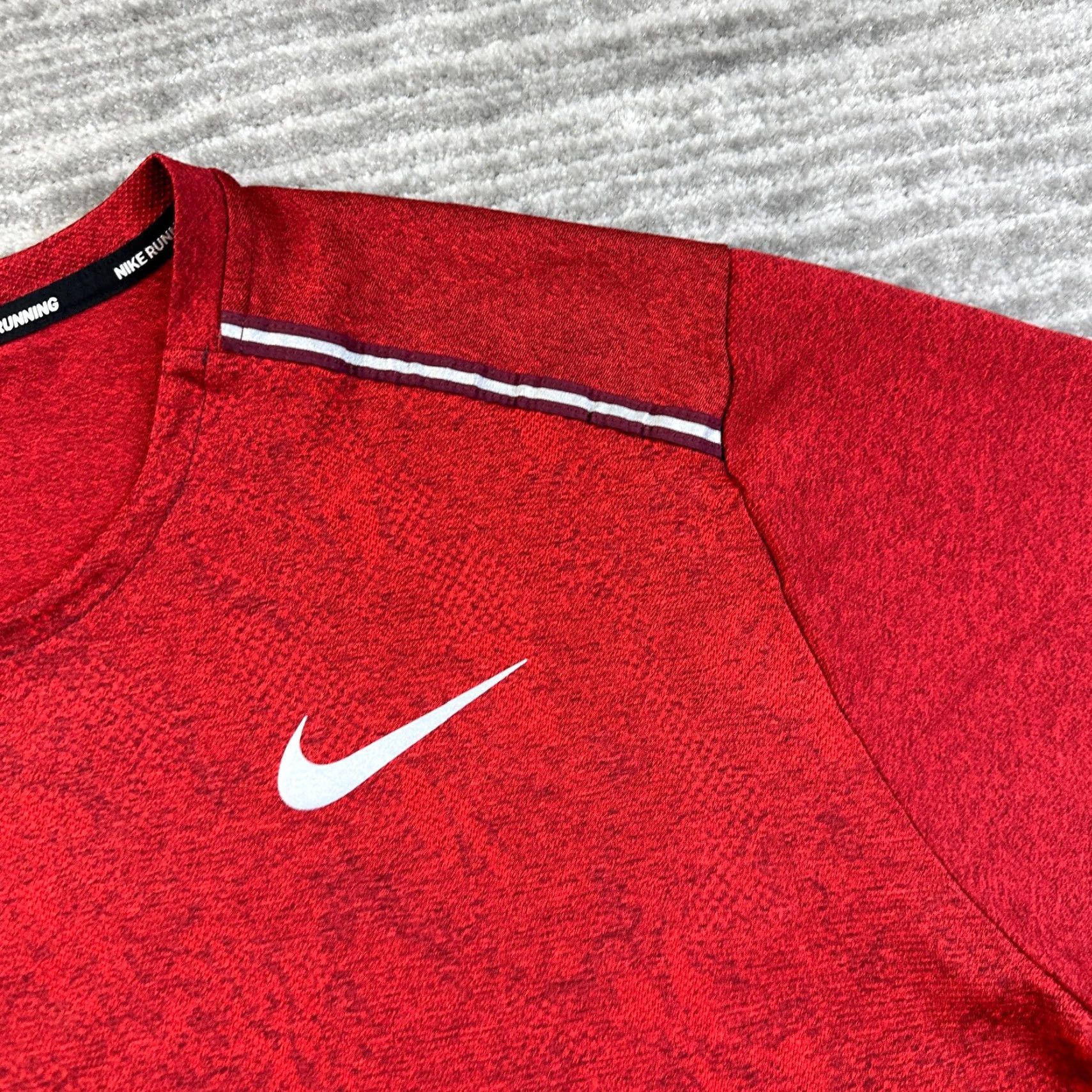 Nike Nike Miler Shirt Mens 2XL Red Dri-Fit Running Marathon Gym Jacquard Crew Neck Short Sleeve | Nike Dri-Fit | Logos & Sports Size US XXL / EU 58 / 5 - 4 Thumbnail