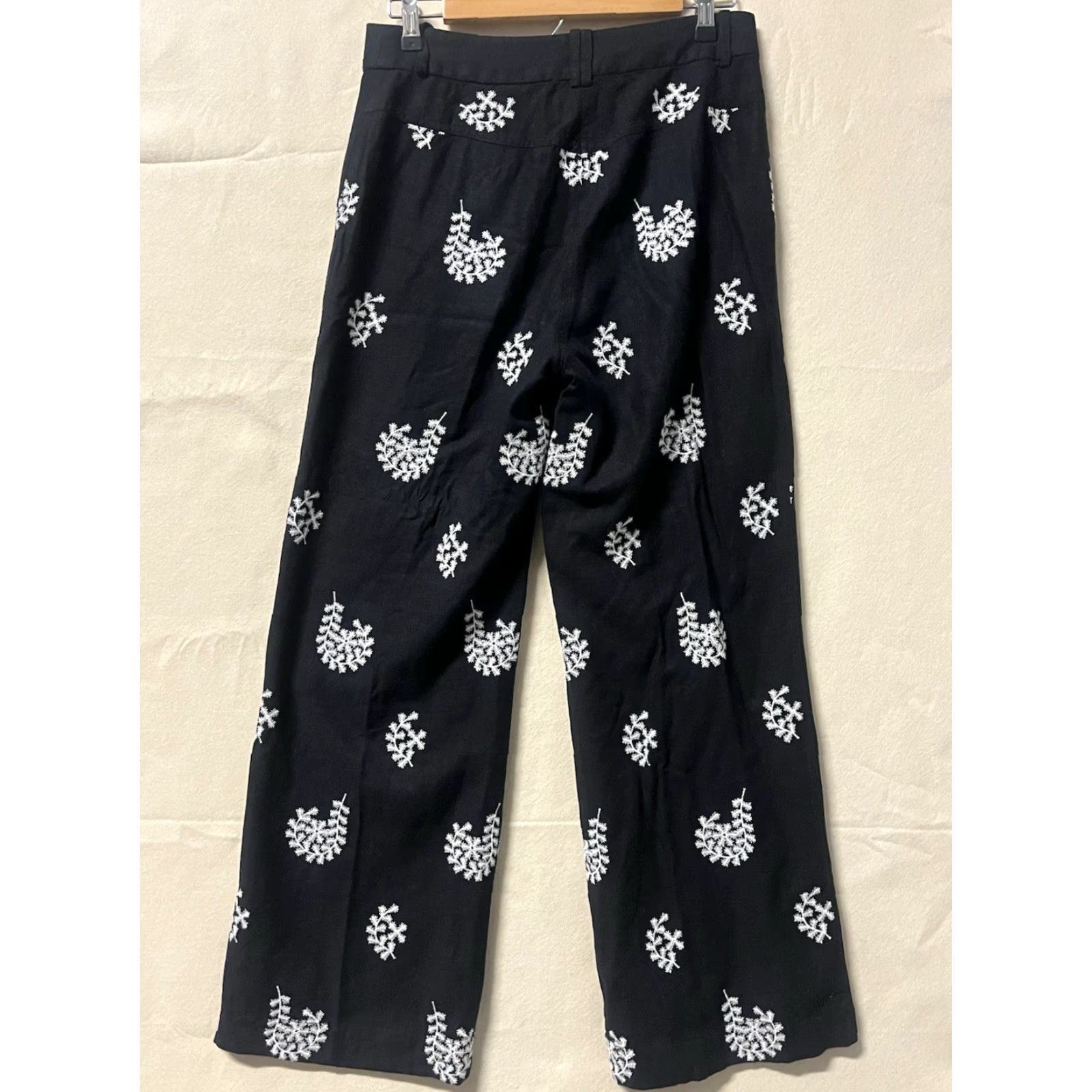Elie Tahari ELIE TAHARI WOMENS PANTS Floral Embroidered Wide-Leg Linen Blend Size 30 Black Cropped Pockets Easy Care Regular 30 in Waist Vintage No Size 30" / US 8 / IT 44 - 2 Thumbnail