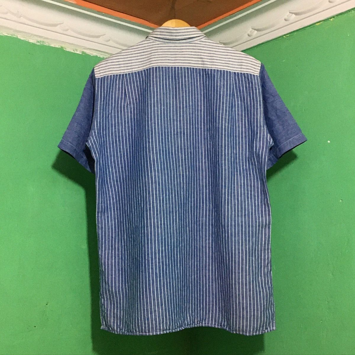 JW Anderson × Uniqlo 💥SOLD💥 Uniqlo Jw Anderson Hickory Shirt Size US L / EU 52-54 / 3 - 2 Thumbnail