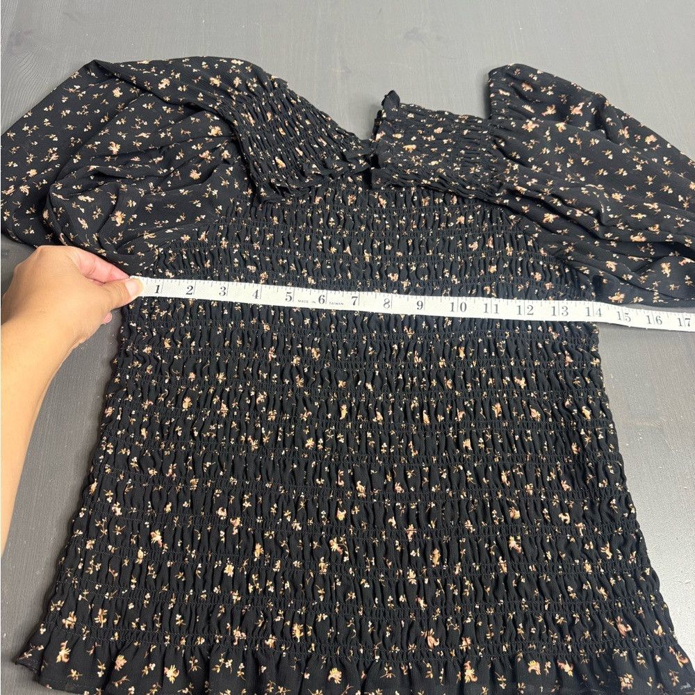 Madewell Madewell Georgette Lucie Bubble-Sleeve Smocked Top in Stem Size M / US 6-8 / IT 42-44 - 6 Thumbnail