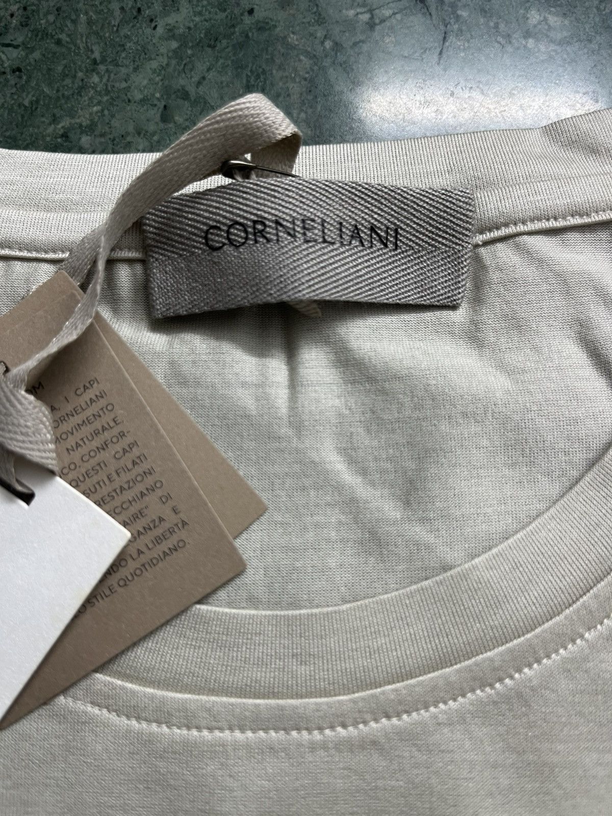 Corneliani Corneliani embroidered logo tshirt Size US M / EU 48-50 / 2 - 3 Thumbnail