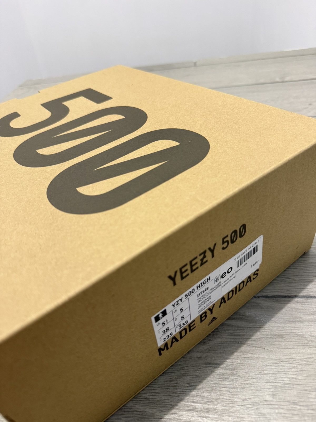 Yeezy Yeezy 500 Boots Utility Sand Size US 7.5 / IT 37.5 - 8 Thumbnail
