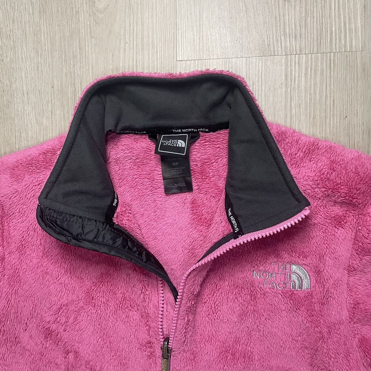 The North Face WORN The North Face Women’s Fuzzy Osito Full Zip Fleece Pink Size S / US 4 / IT 40 - 2 Thumbnail