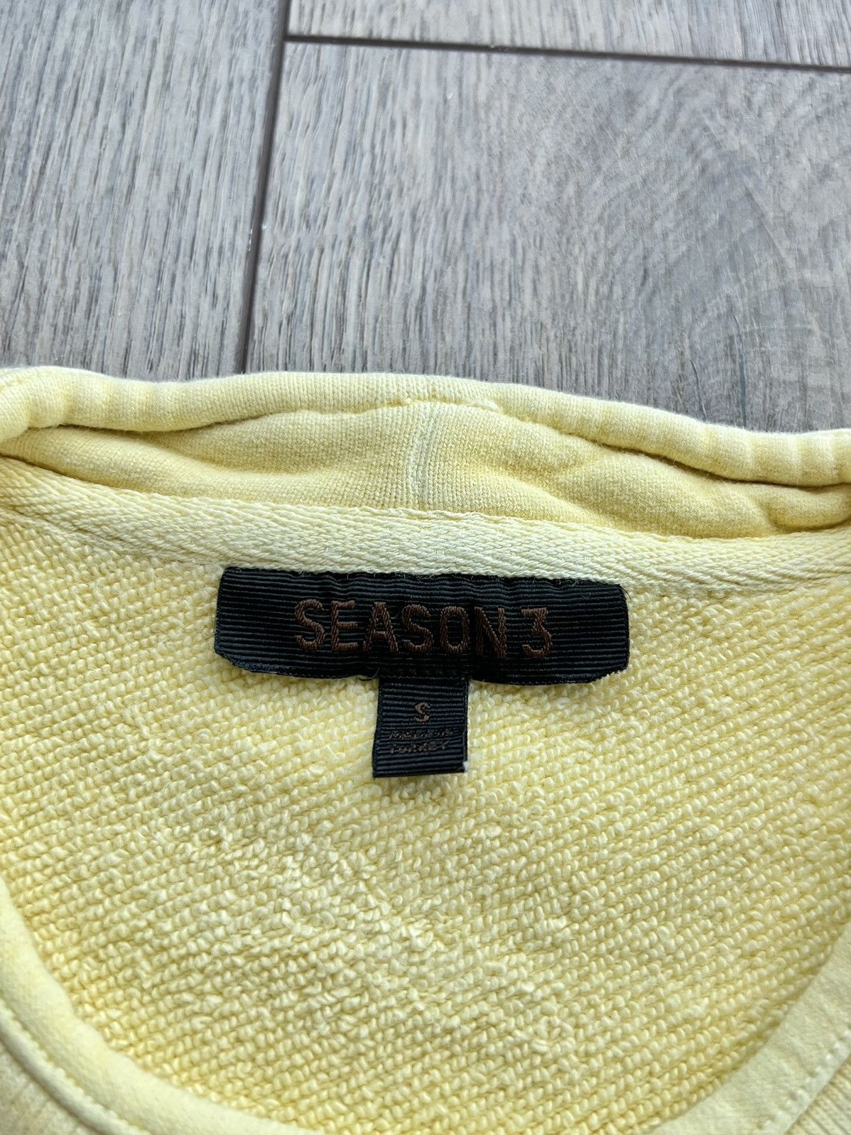 Yeezy Yeezy Season 3 Fleece Crewneck Sun God Small Size US S / EU 44-46 / 1 - 6 Thumbnail