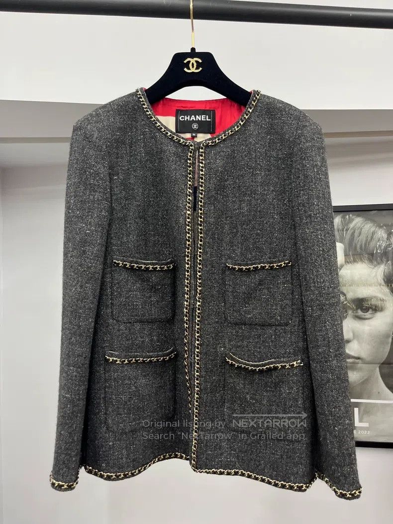 Chanel Chanel Grey four-pocket chain jacket Size XS / US 0-2 / IT 36-38 - 1 Thumbnail