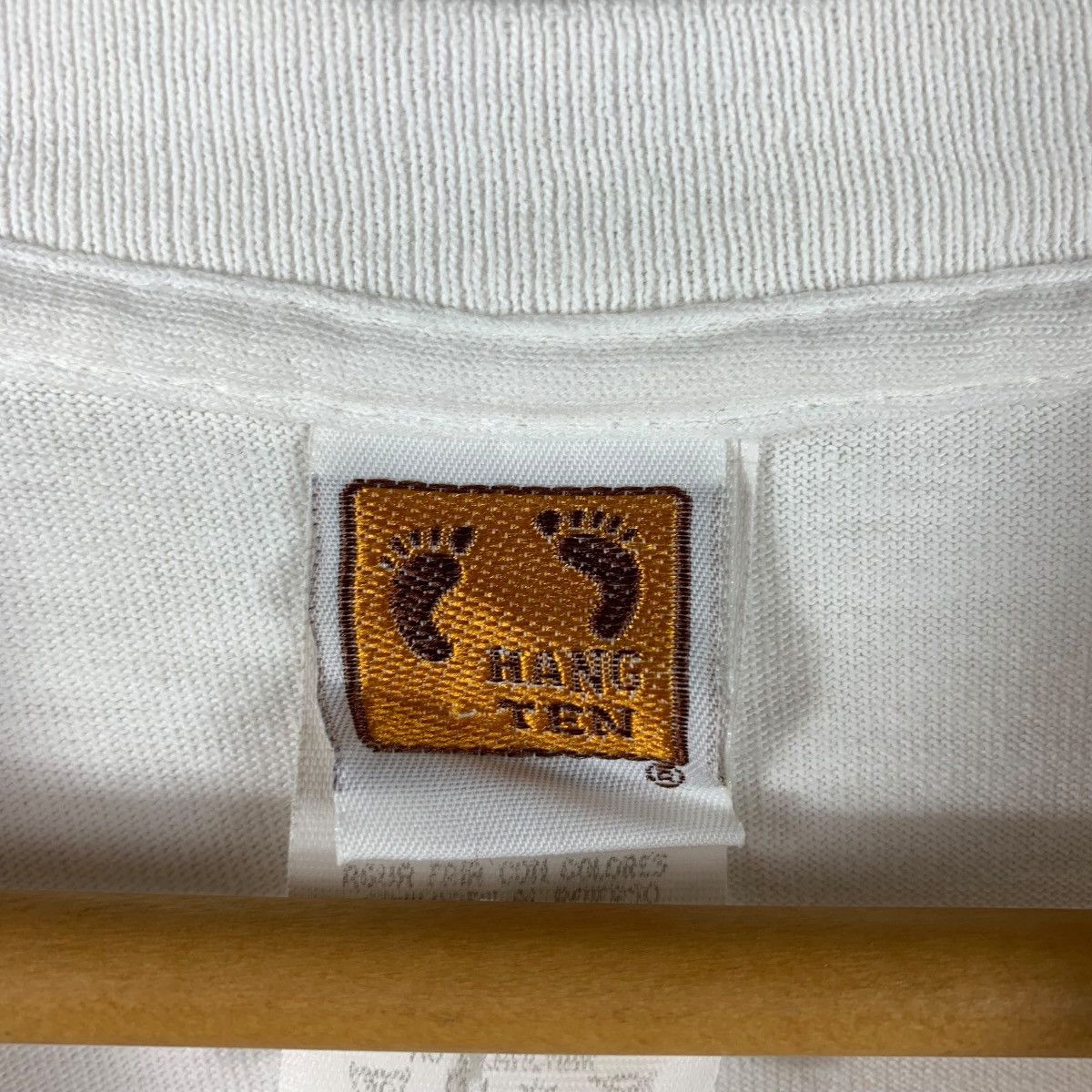 Hang Ten Vintage 90s HANG TEN back hit back print tee shirt Size US L / EU 52-54 / 3 - 4 Thumbnail