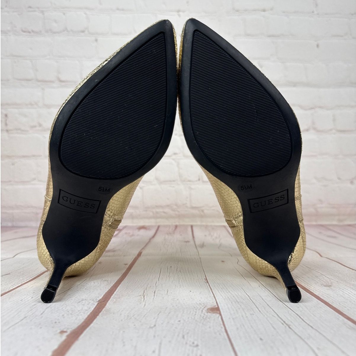 Guess Guess Metallic Gold Ankle Boots Booties Women’s Size 5 1/2 M Size US 5.5 / IT 35.5 - 9 Thumbnail