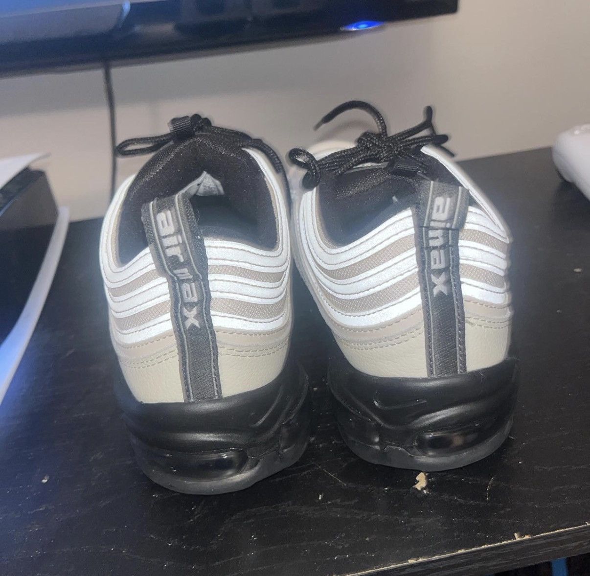 Nike Nike Air Max 97 “Light Bone” Size US 10 / EU 43 - 4 Thumbnail