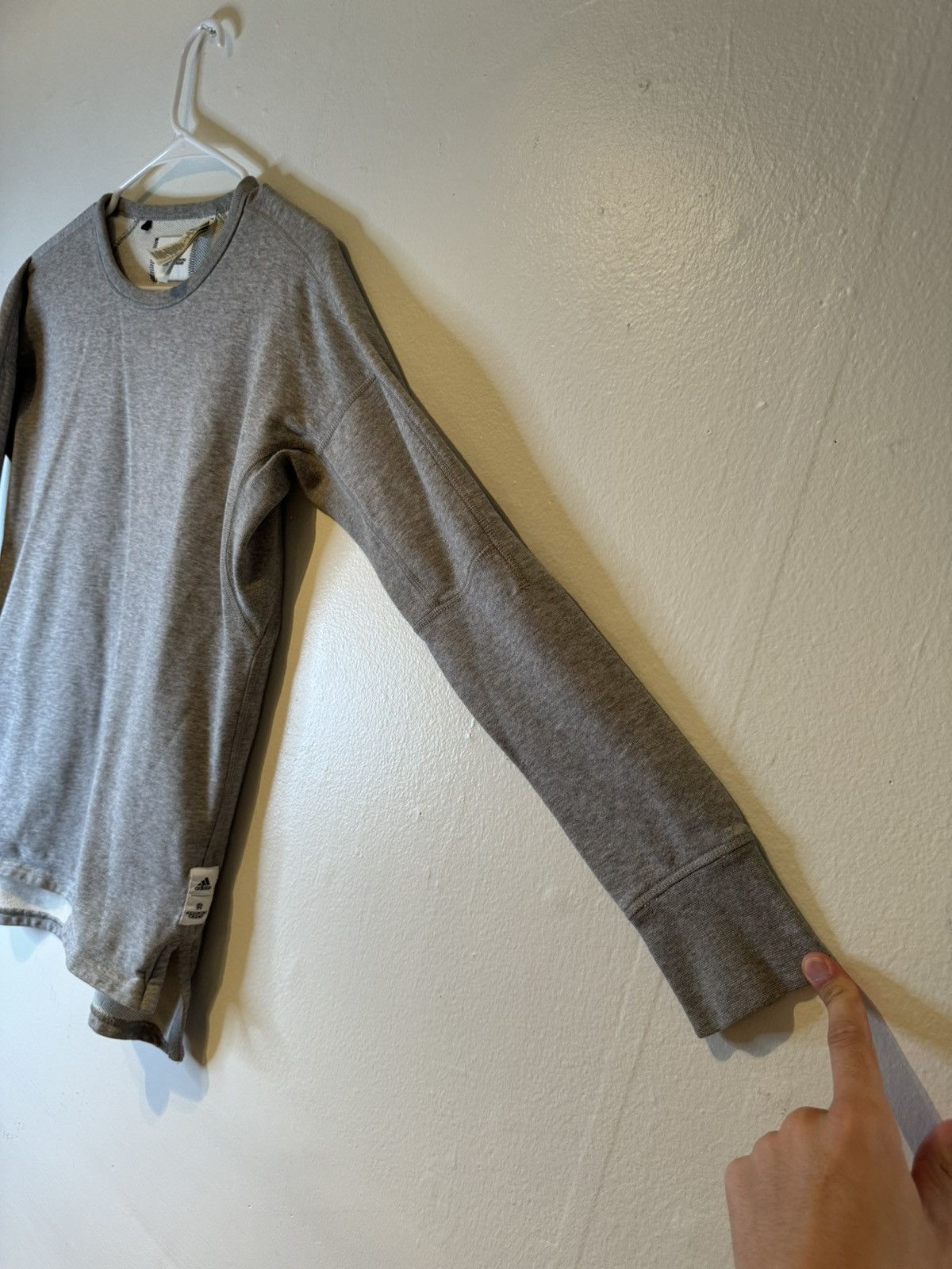 Adidas Reigning Champ Tiger Fleece Crewneck Sweatshirt Men Size XS Size US XS / EU 42 / 0 - 2 Thumbnail