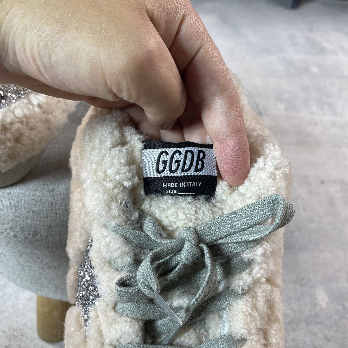 Golden Goose Golden Goose Fluffy Sneakers Size US 8 / IT 38 - 13 Thumbnail