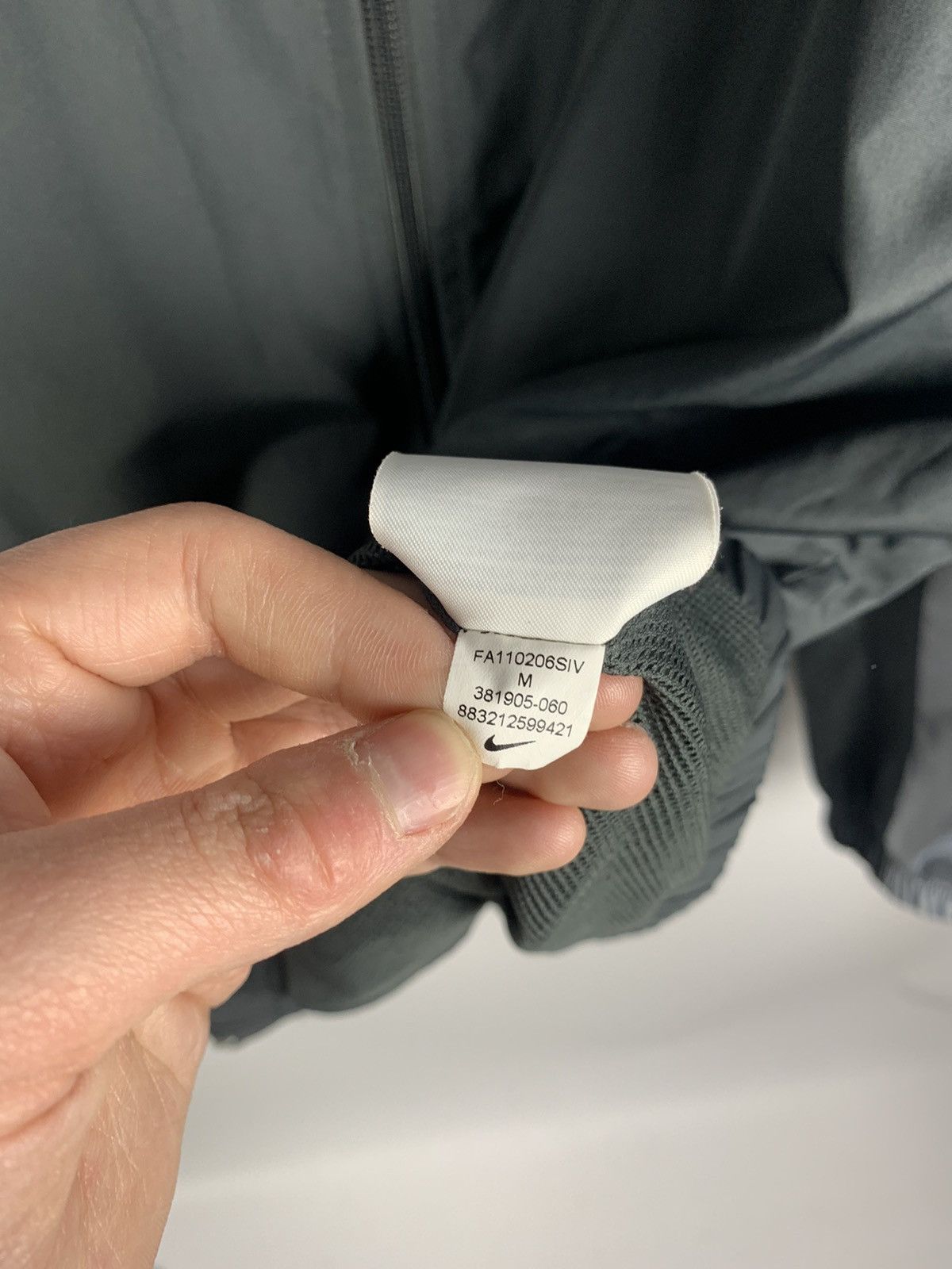 Nike Vintage Y2K Nike Full Zip Retro Nylon Track Jacket Swoosh Size US M / EU 48-50 / 2 - 7 Thumbnail