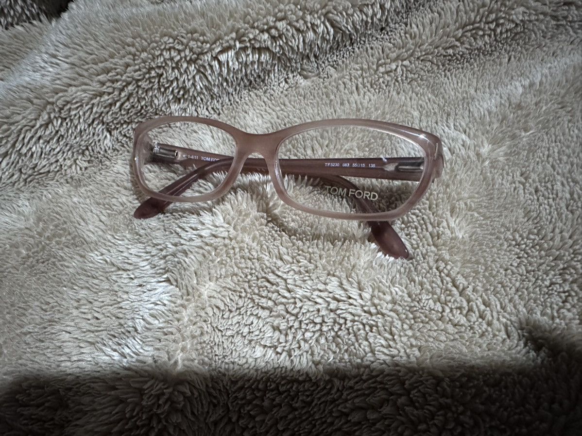Tom Ford TF5230