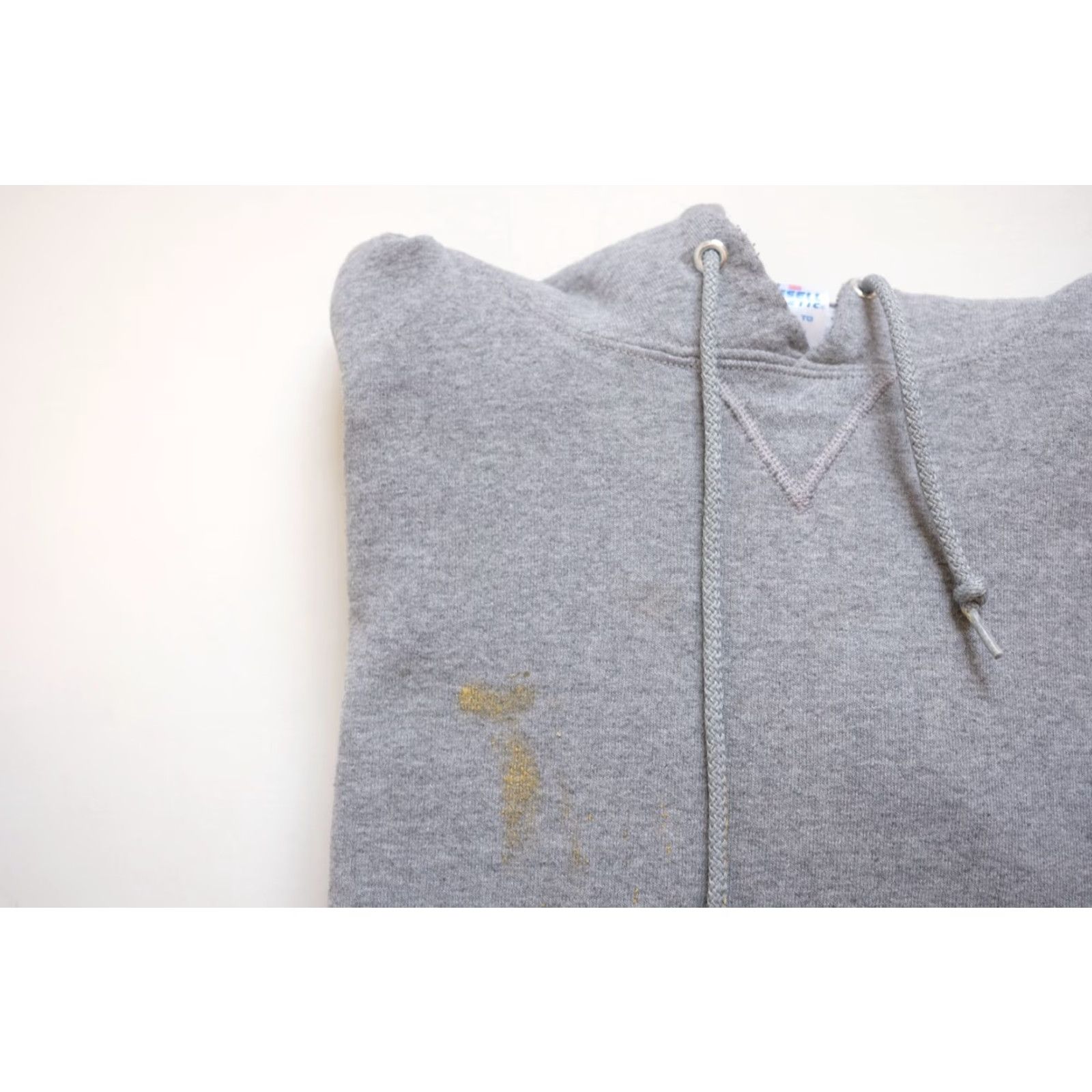 Russell Athletic VINTAGE RUSSELL ATHLETIC Hoodie Sweatshirt XL Gray Crew Neck Hooded Distressed Retro 90s Work Pullover Men Size US XL / EU 56 / 4 - 5 Thumbnail