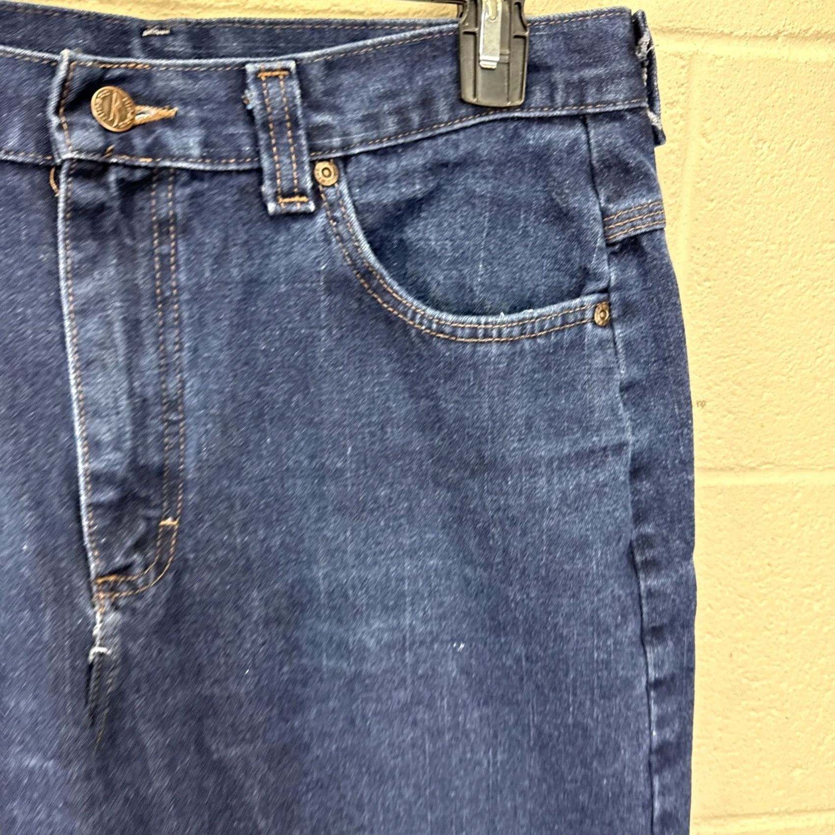 Vintage VINTAGE Riders by Lee Jeans Women Buckle Back Relaxed Fit 90s 16M Dark Wash Denim Boho Womens Size 38" / US 16 / IT 52 - 4 Thumbnail