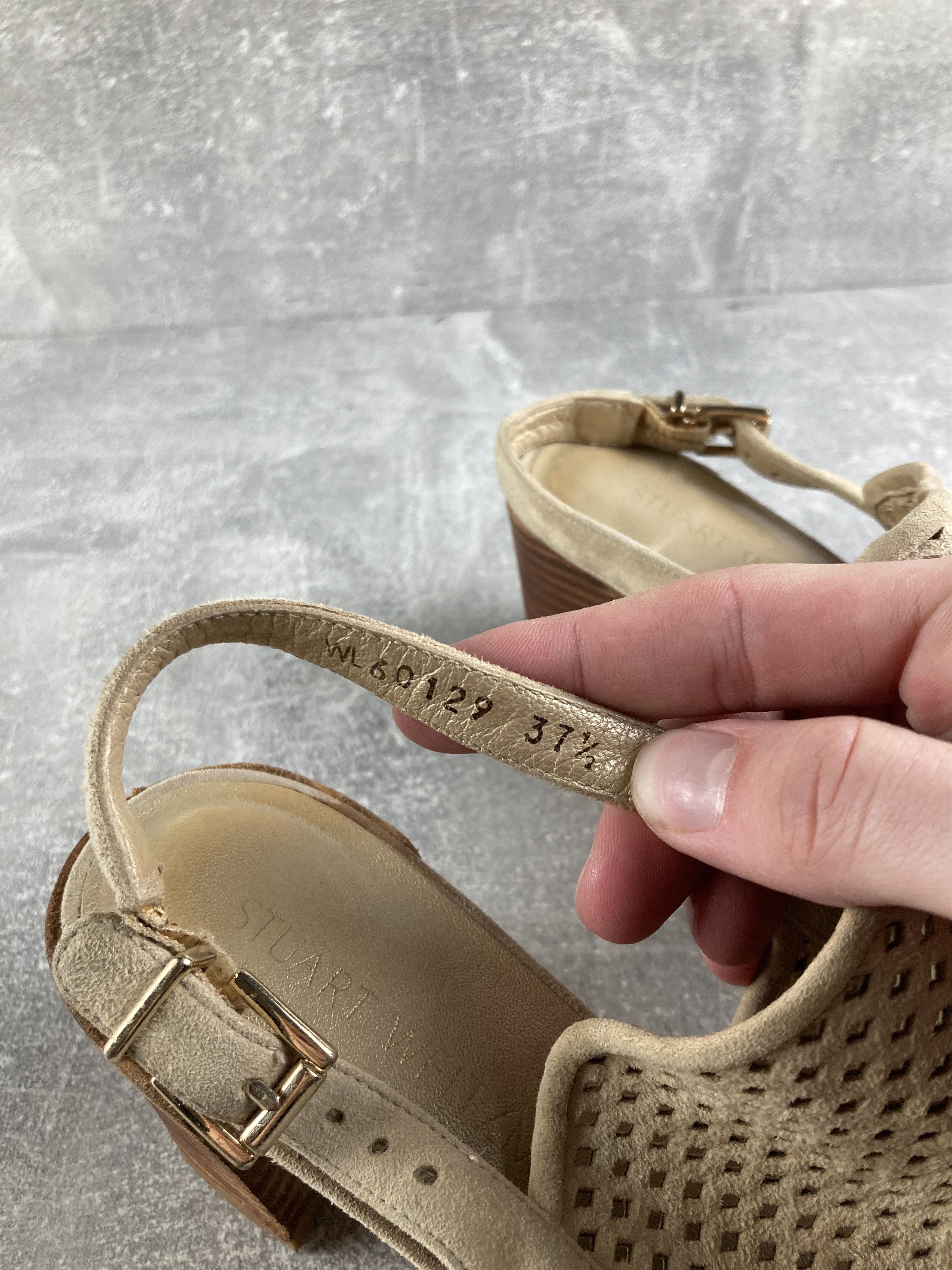 Stuart Weitzman stuart Weitzman popular beach suede/lesther heel sandals Size US 7.5 / IT 37.5 - 12 Thumbnail