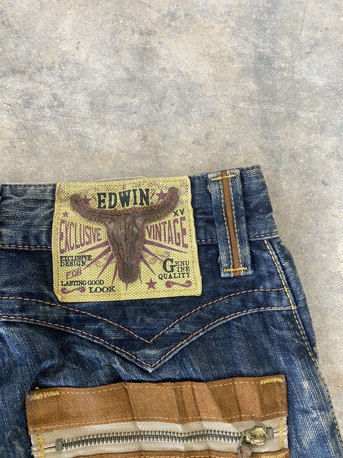 Le Grande Bleu (L.G.B.) Edwin Japan Cowboy Jeans Punk Grunge Mud Wash 90s Size US 29 - 12 Thumbnail