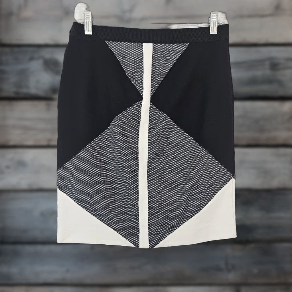 Ann Taylor Ann Taylor Womens Pencil Skirt Sz 4 Black White Side Zip Color Block Short White Black Womens 90s? Size 27" / US 4 / IT 40 - 1 Thumbnail