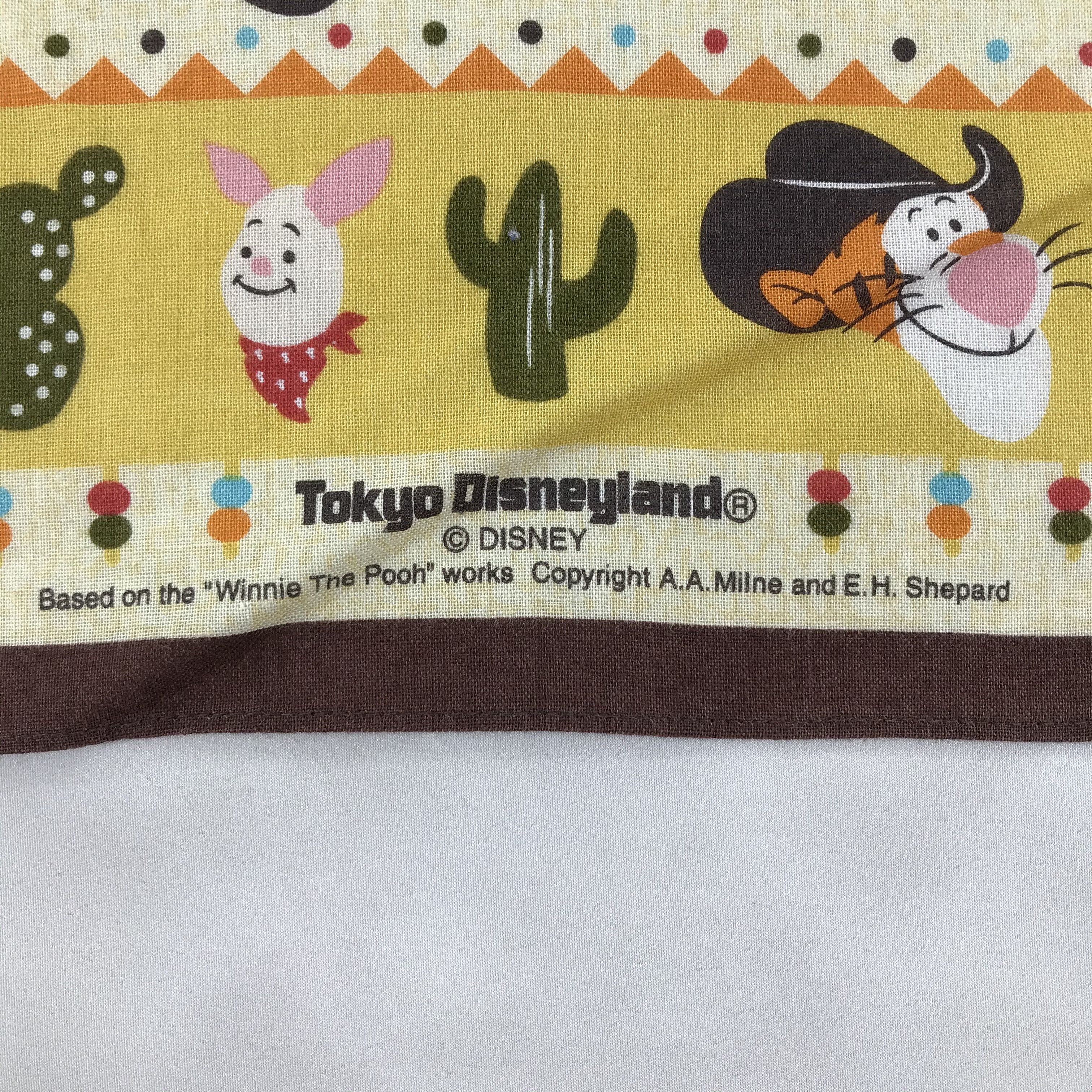 Disney × Japanese Brand × Vintage Disneyland Bandana / Handkerchief / Neckerchief - S1803 Size ONE SIZE - 3 Thumbnail