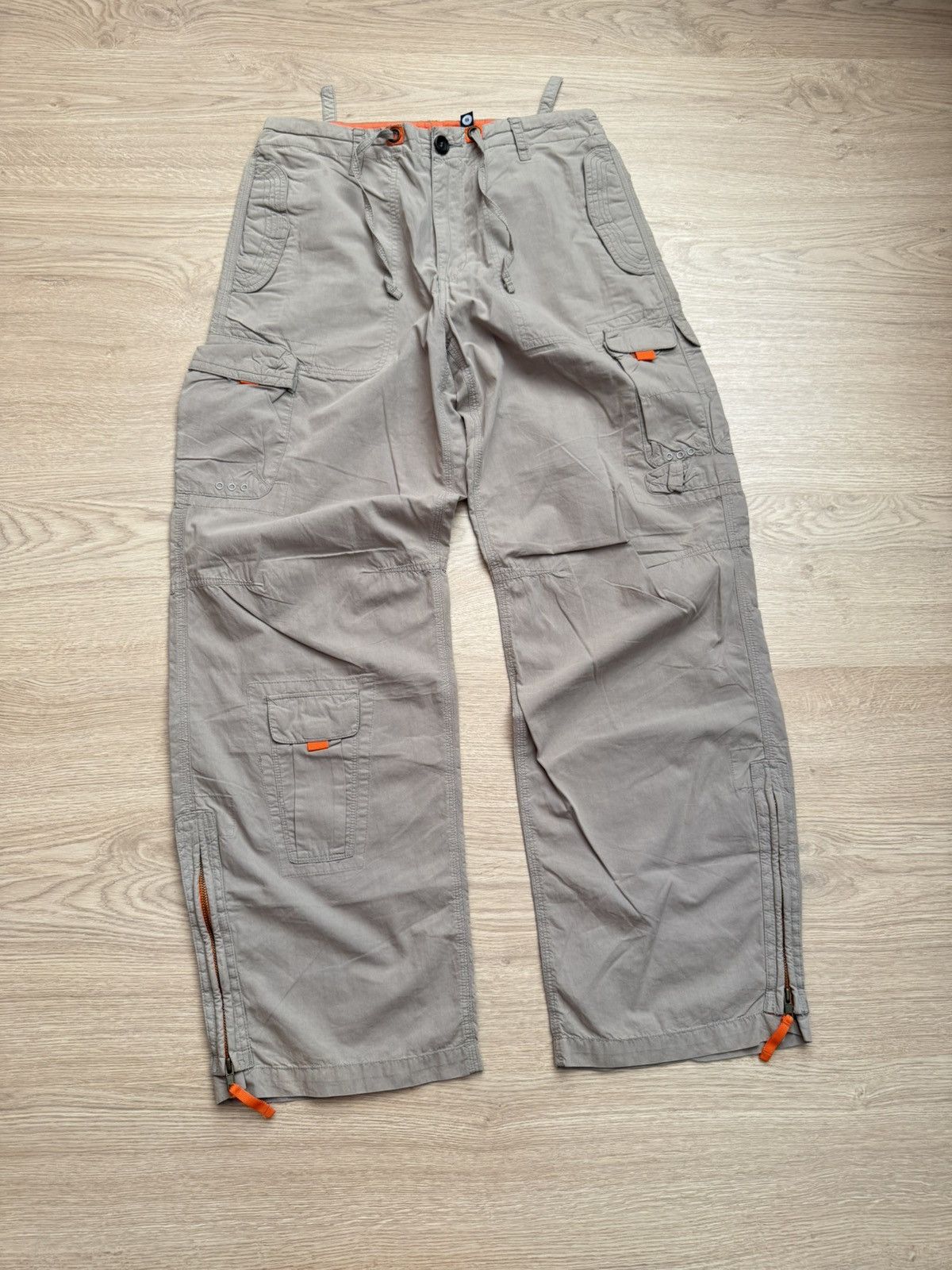 Japanese Brand Vintage 00’s Fishbone y2k Baggy Cargo Japanese Pants Size US 32 / EU 48 - 1 Thumbnail