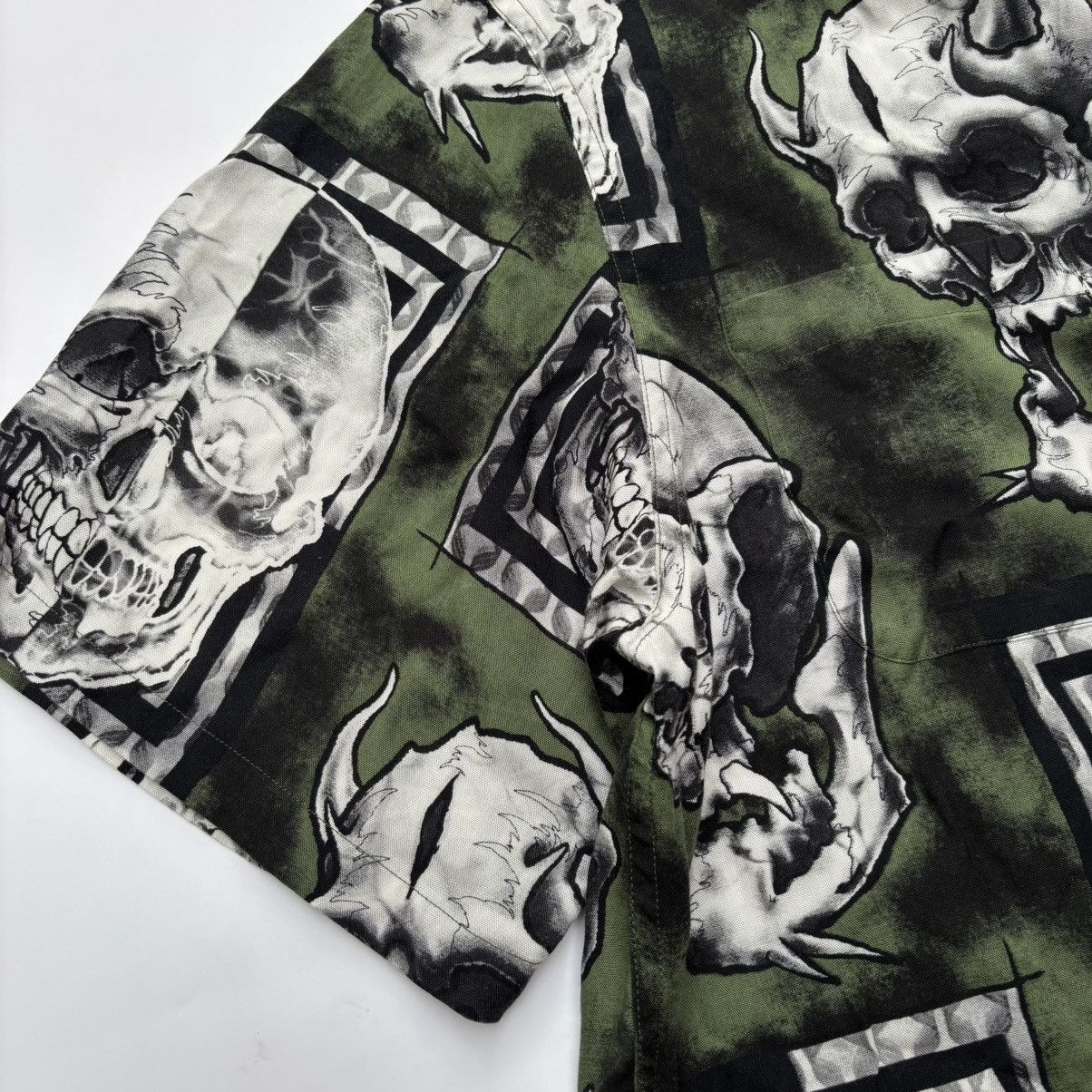 Wacko Maria WACKO MARIA Wako Maria 56 TATTOO STUDIO SKULL HAWAIIAN SHIRT Size US XL / EU 56 / 4 - 3 Thumbnail
