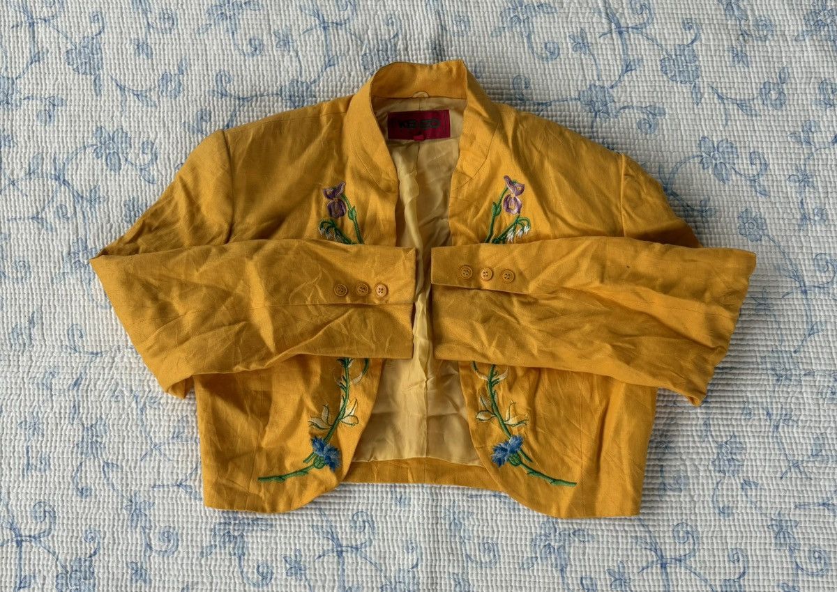Kenzo Kenzo Cropped Embroidered Floral Buttonless Jacket Size US M / EU 48-50 / 2 - 4 Thumbnail