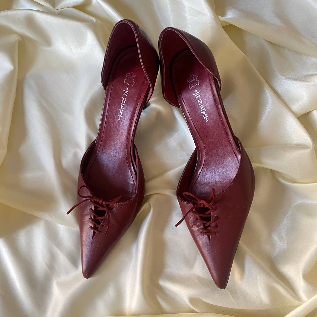 Vintage Vintage burgundy kitten heels Size US 8 / IT 38 - 1 Thumbnail