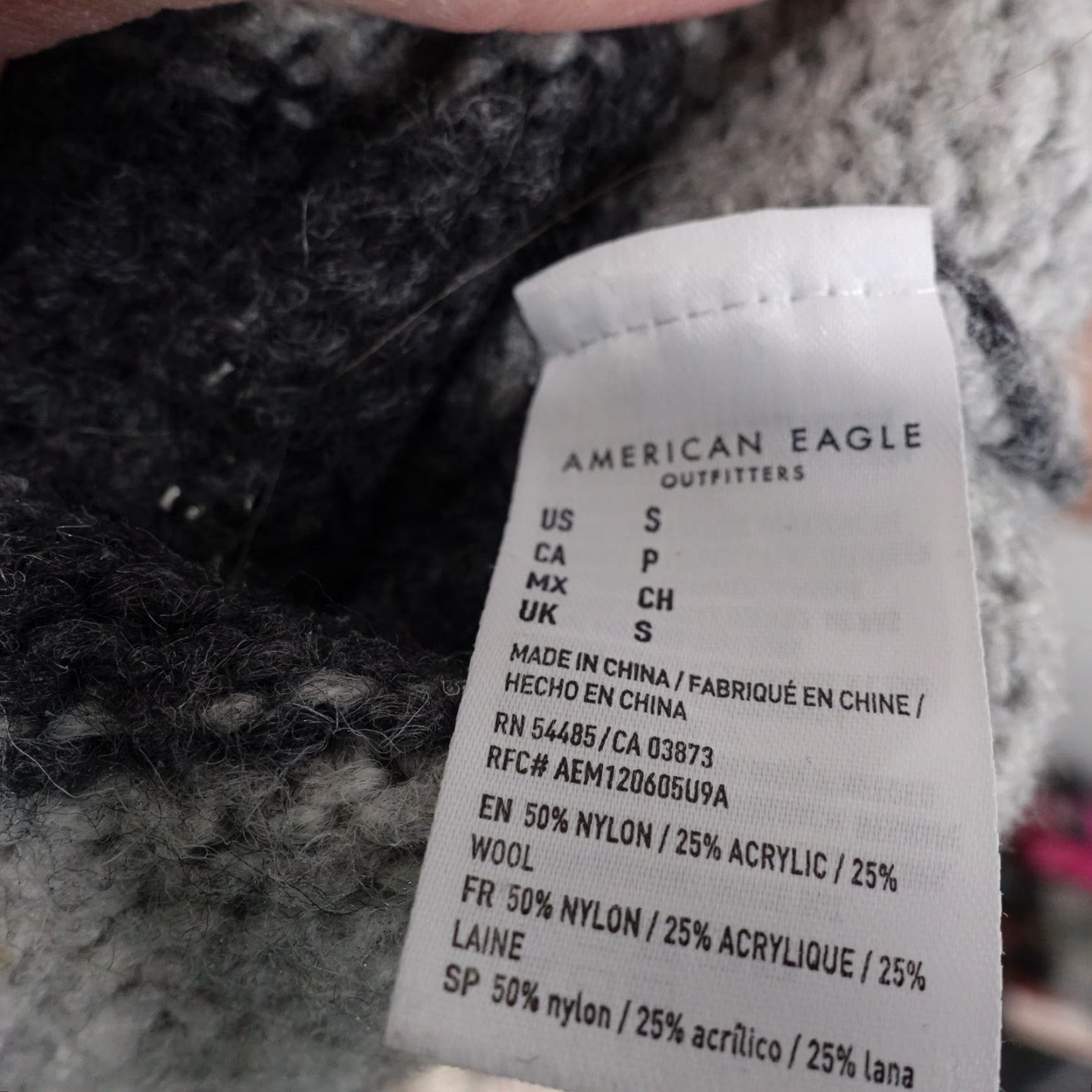 American Eagle Outfitters AMERICAN EAGLE SWEATER WOMENS SIZE SMALL GREY STRIPED PULLOVER Sweater Womens Small Size S / US 4 / IT 40 - 7 Thumbnail